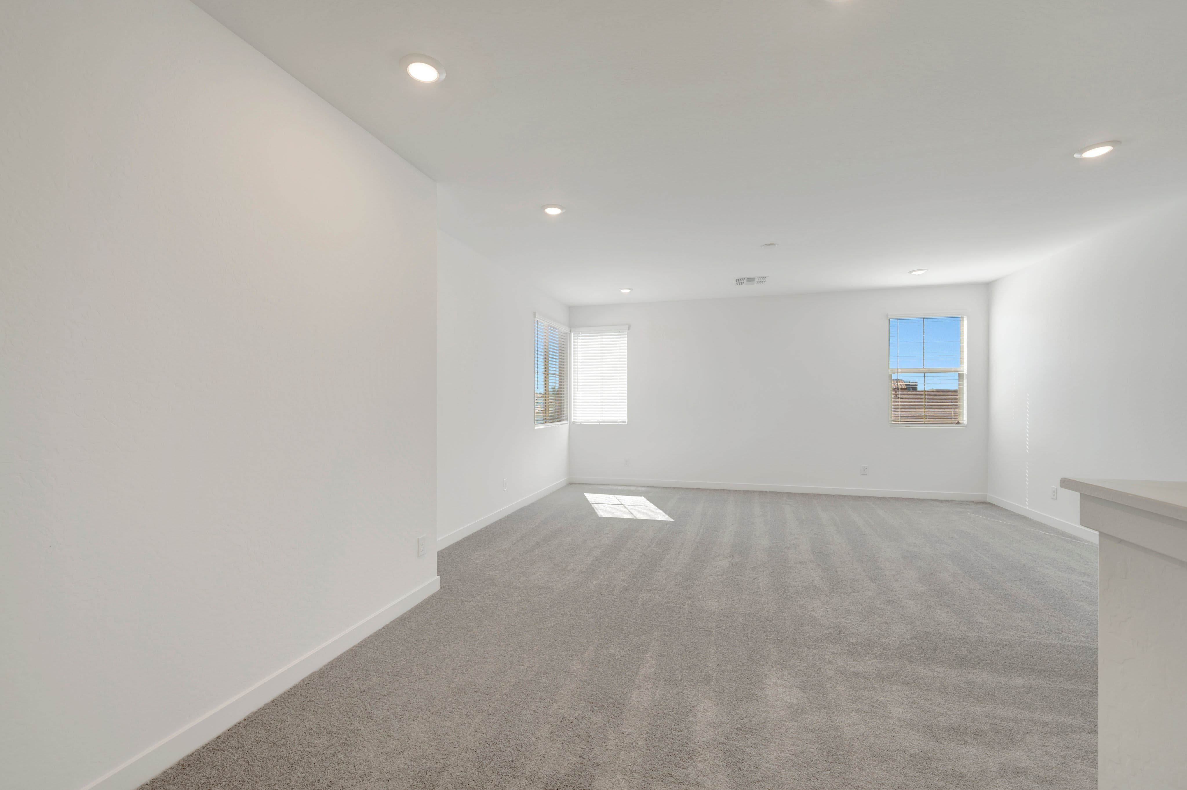 342 E La Estela Ln