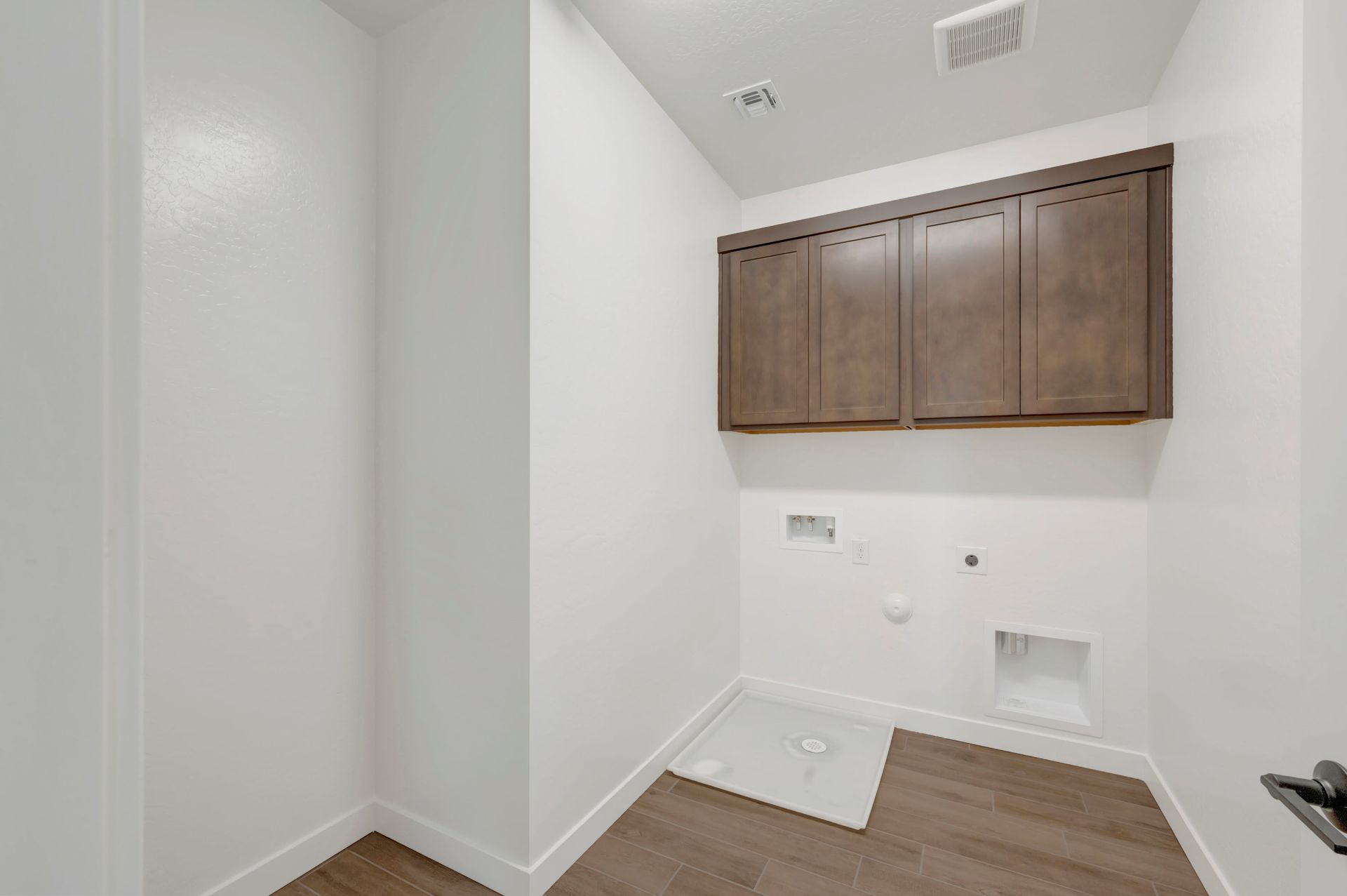 342 E La Estela Ln