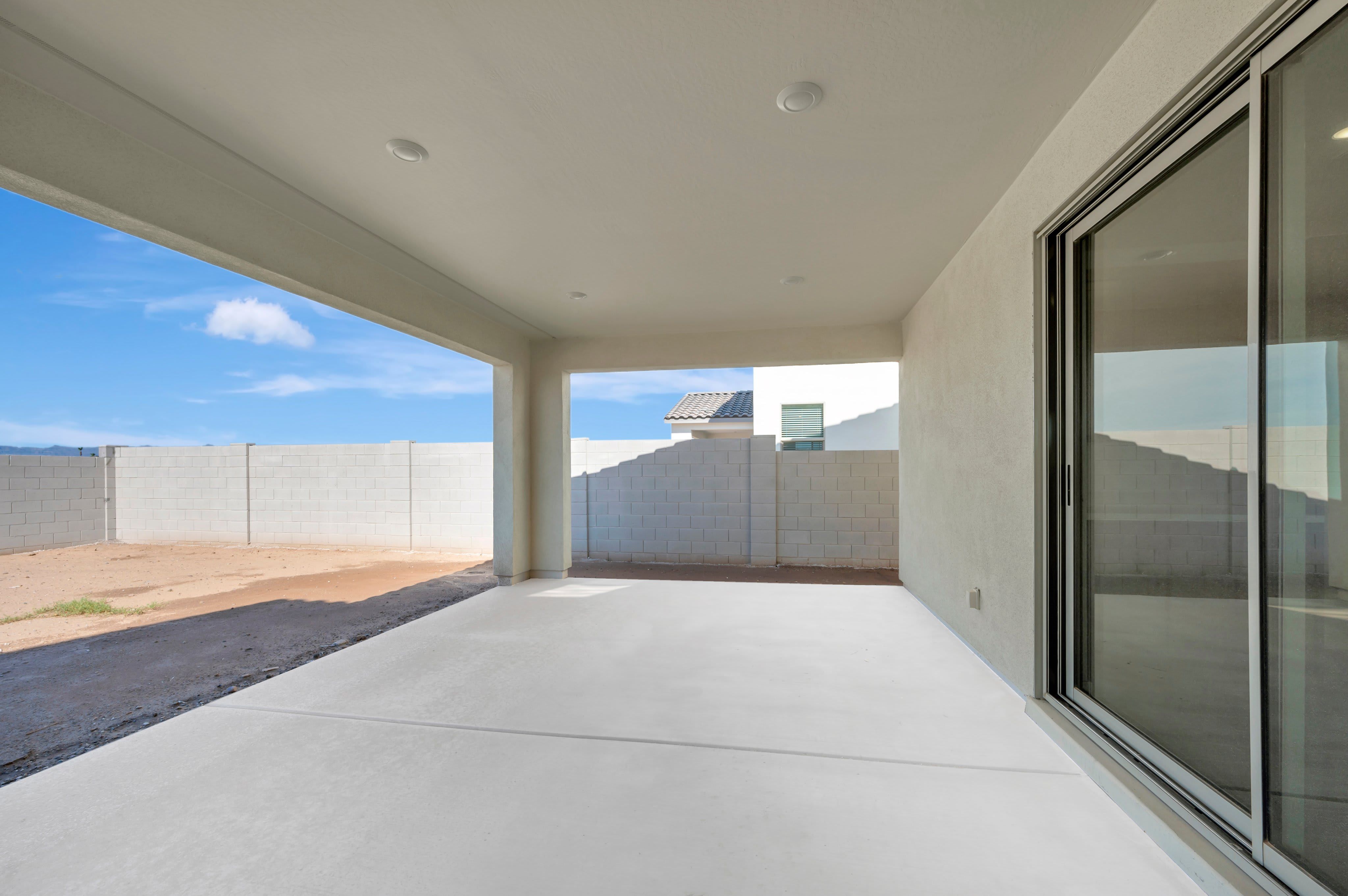 342 E La Estela Ln