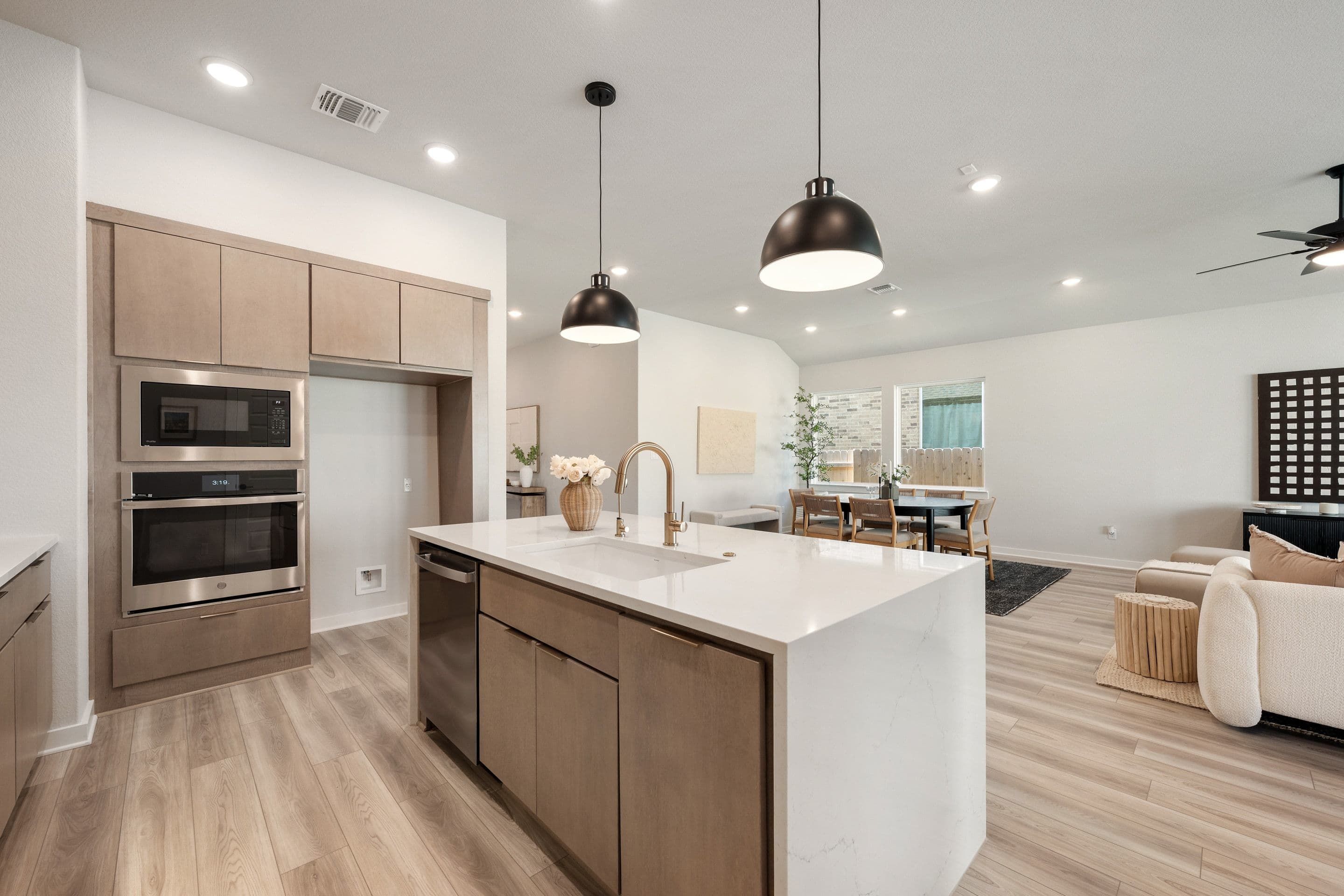113 McDougall Pass