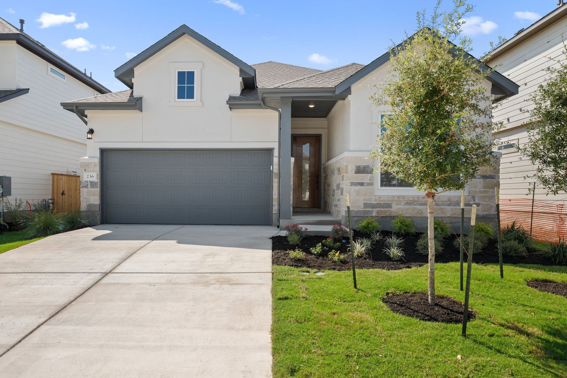 236 Manuel Place