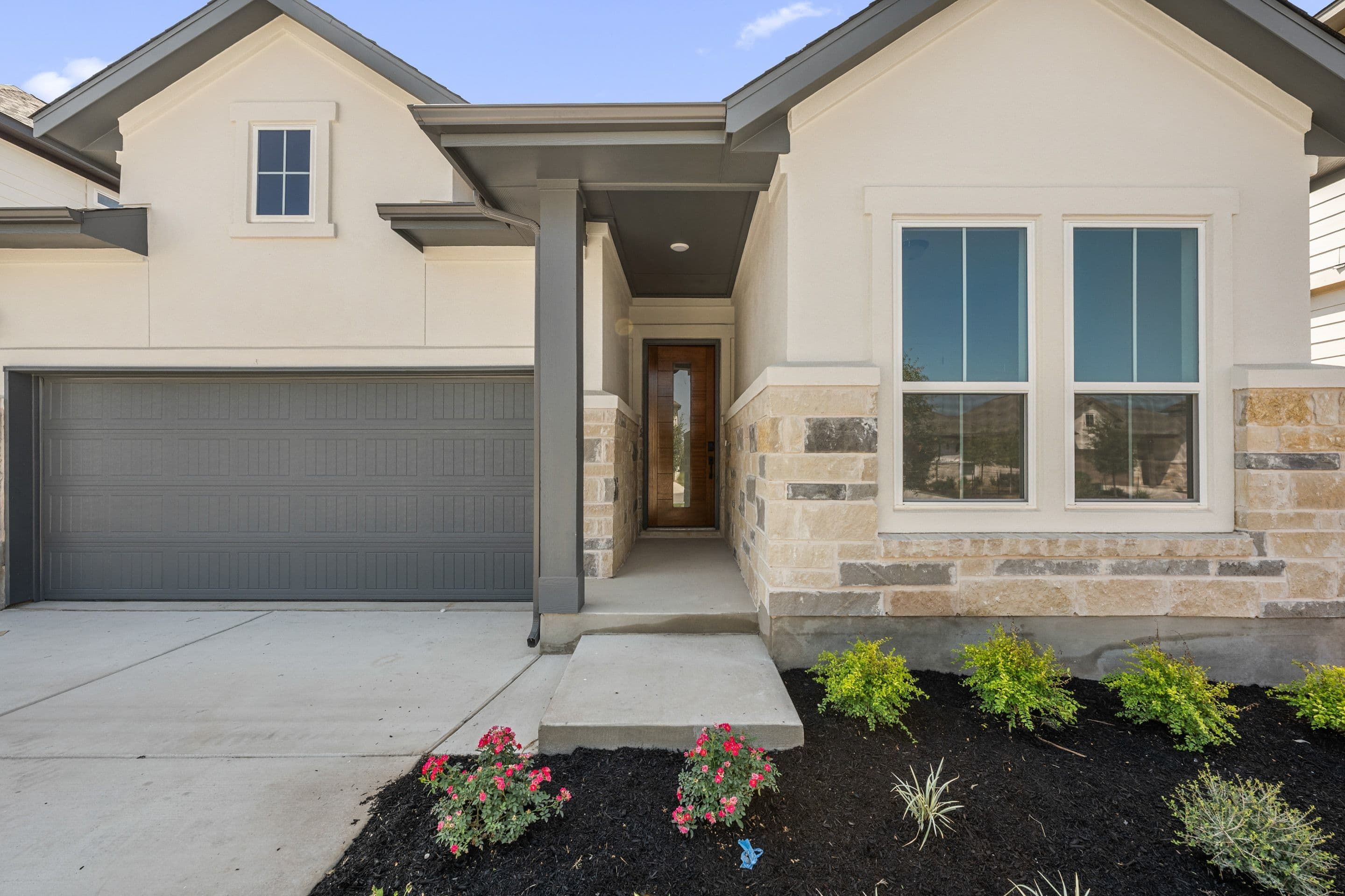236 Manuel Place
