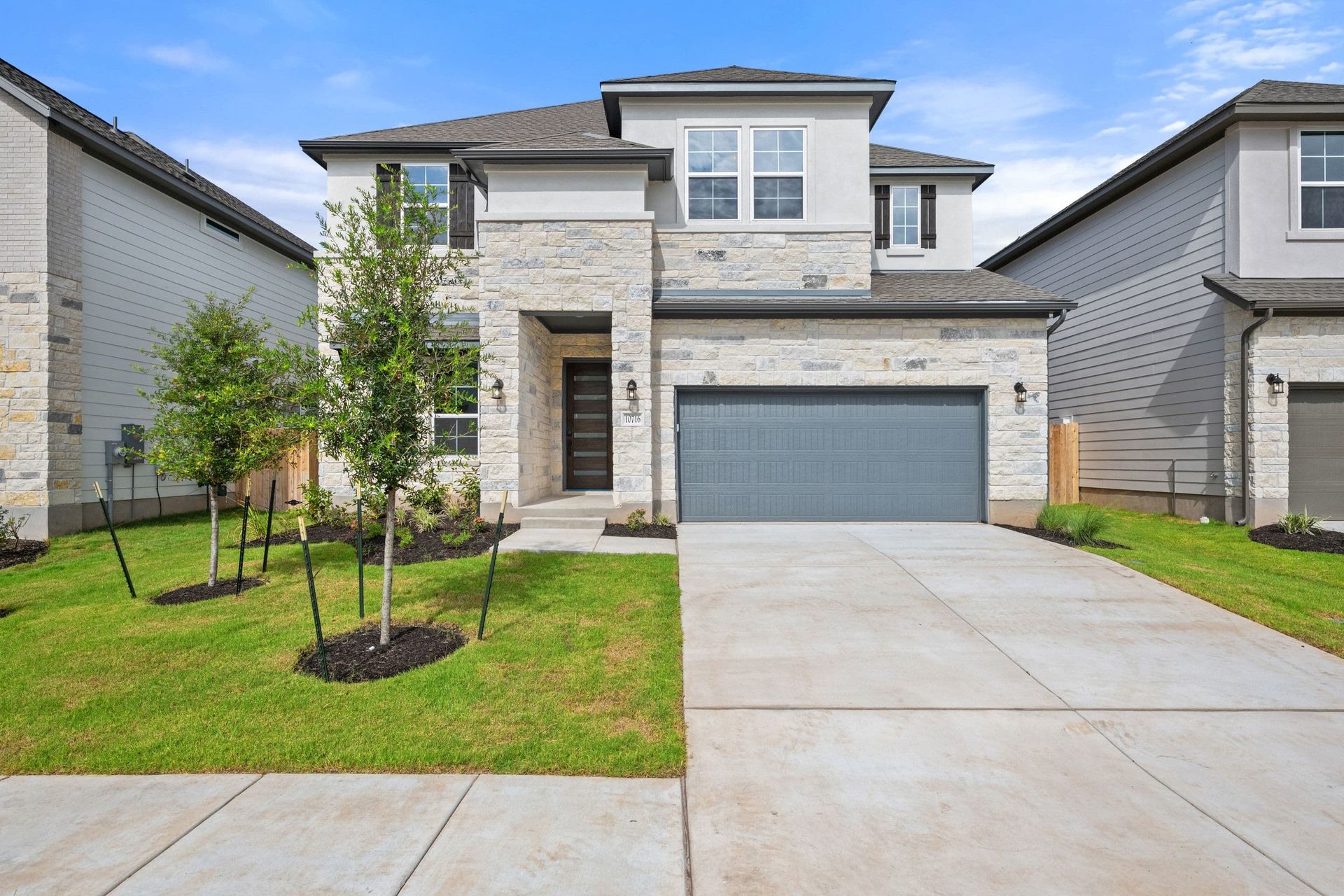 10716 Worth Lane
