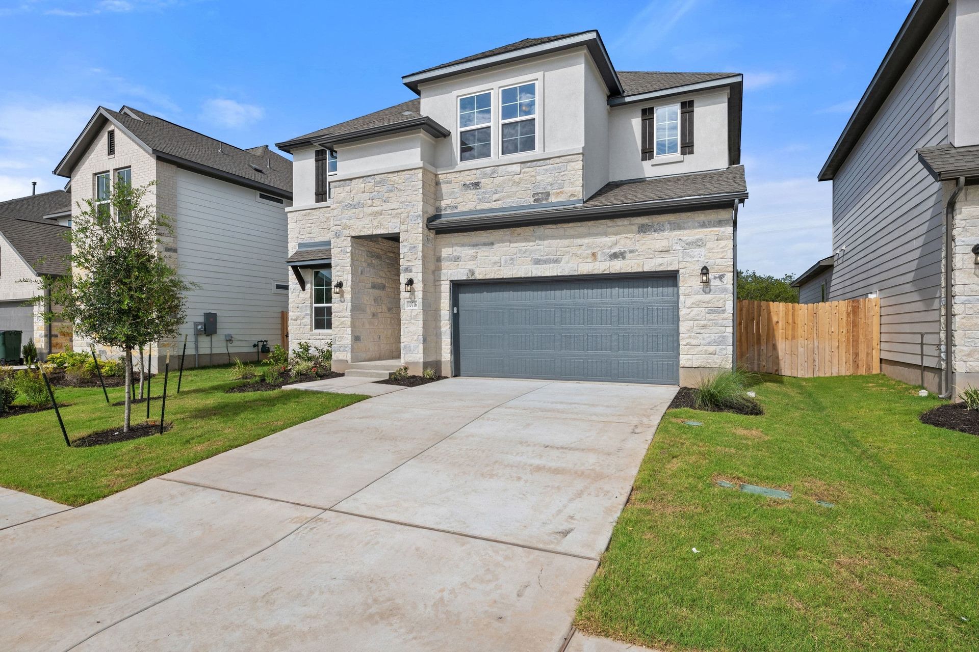 10716 Worth Lane