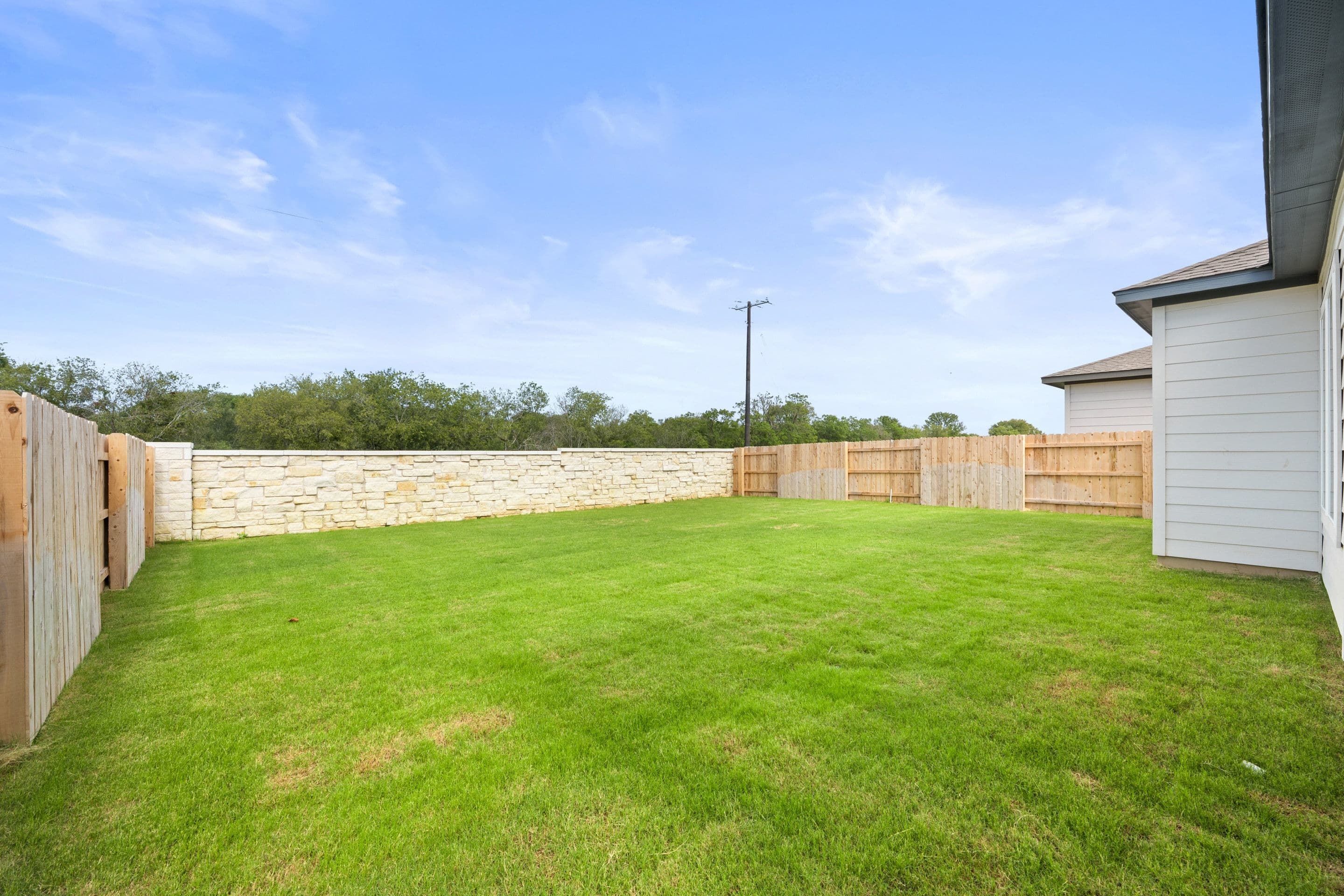 10716 Worth Lane