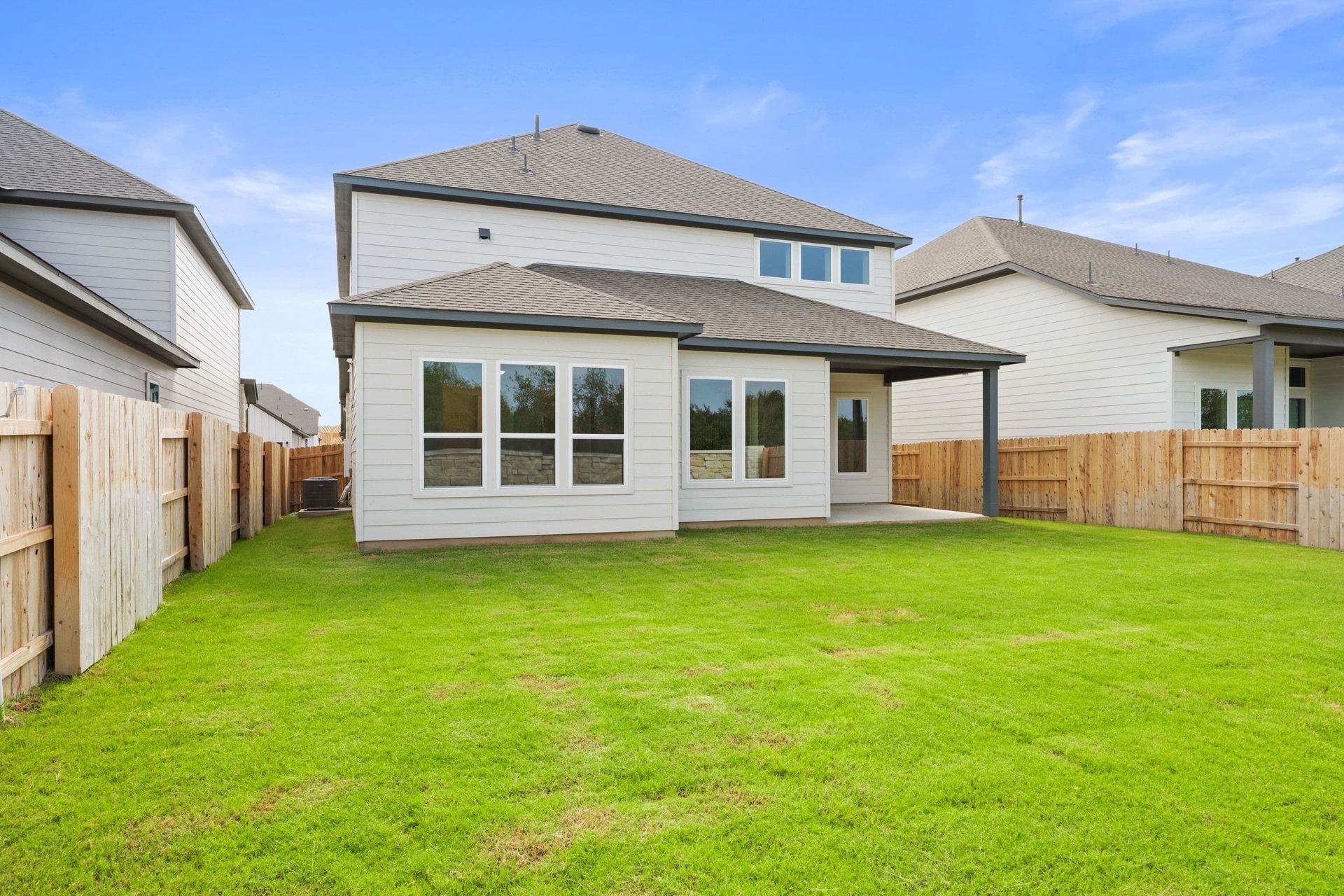 10716 Worth Lane