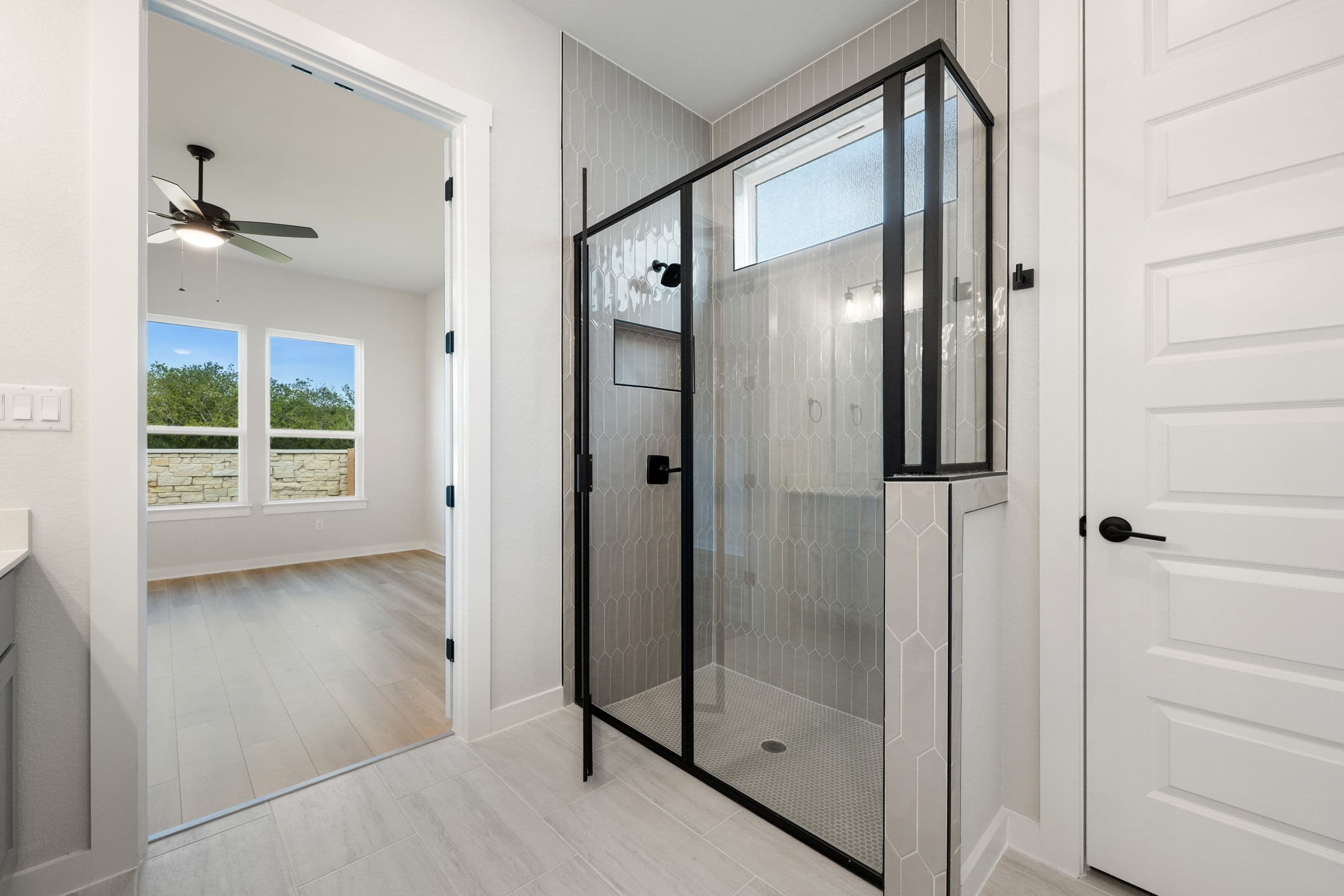 10716 Worth Lane