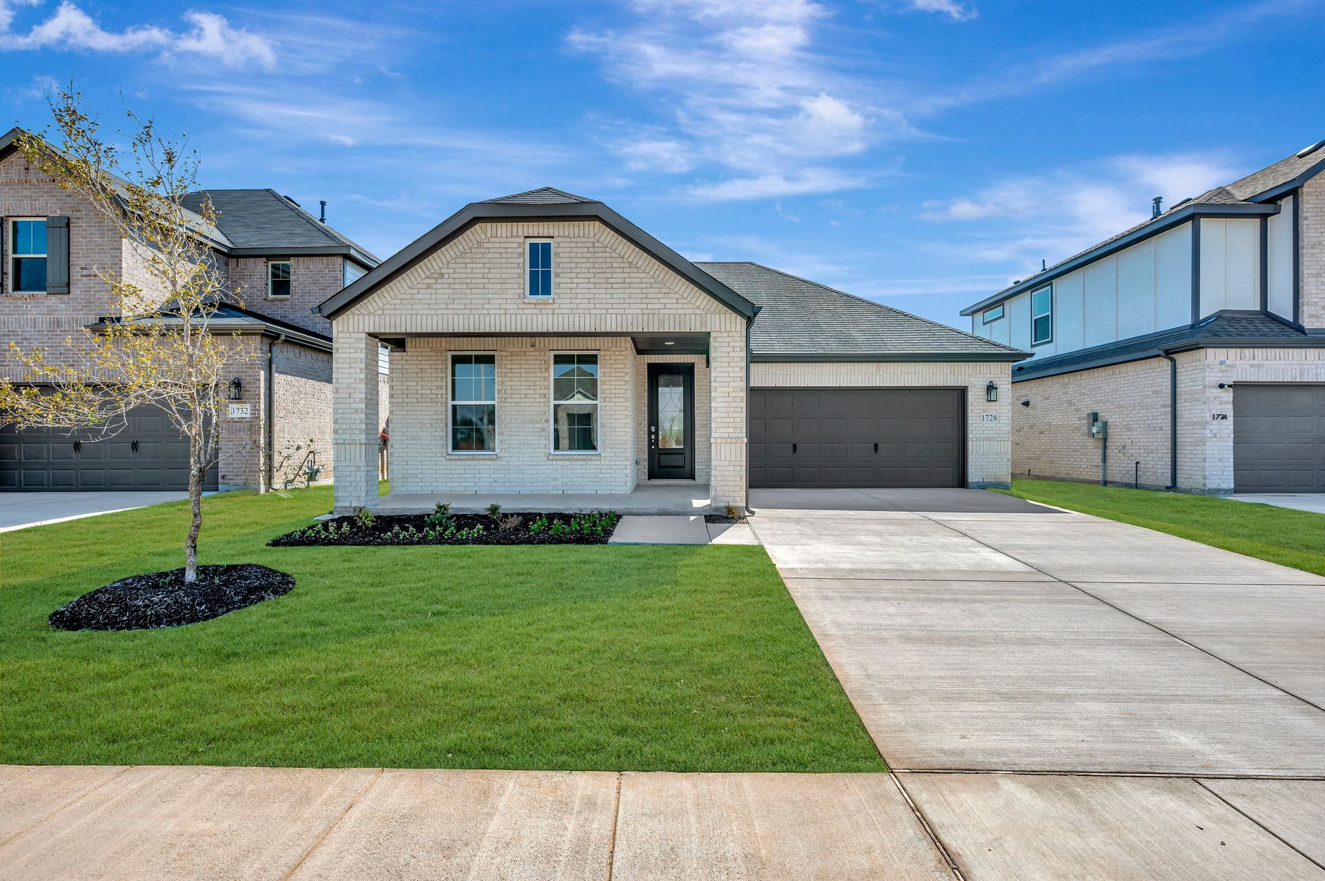 1728 Nesting Robin Lane