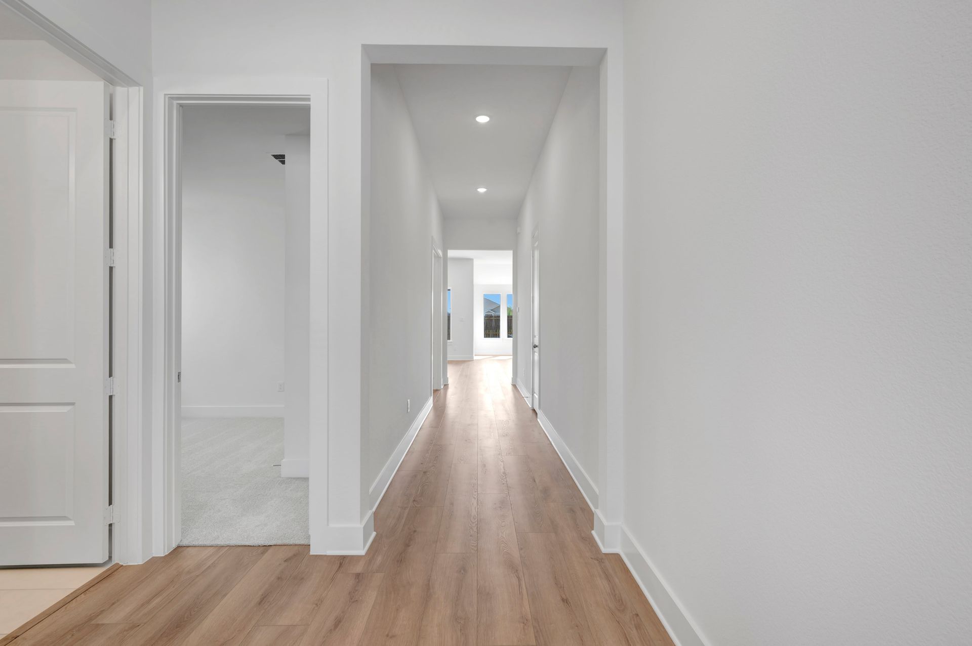 1728 Nesting Robin Lane