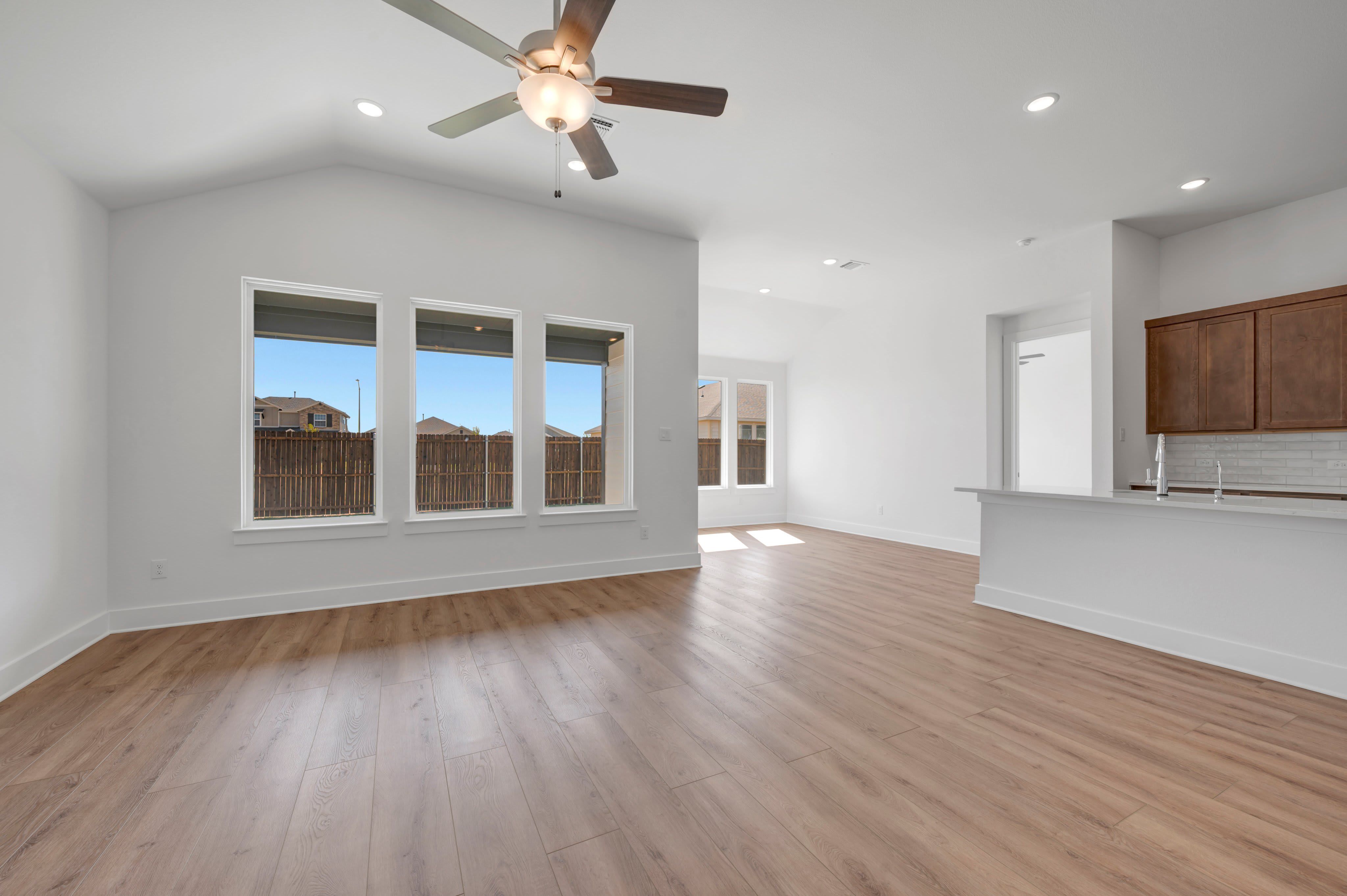 1728 Nesting Robin Lane