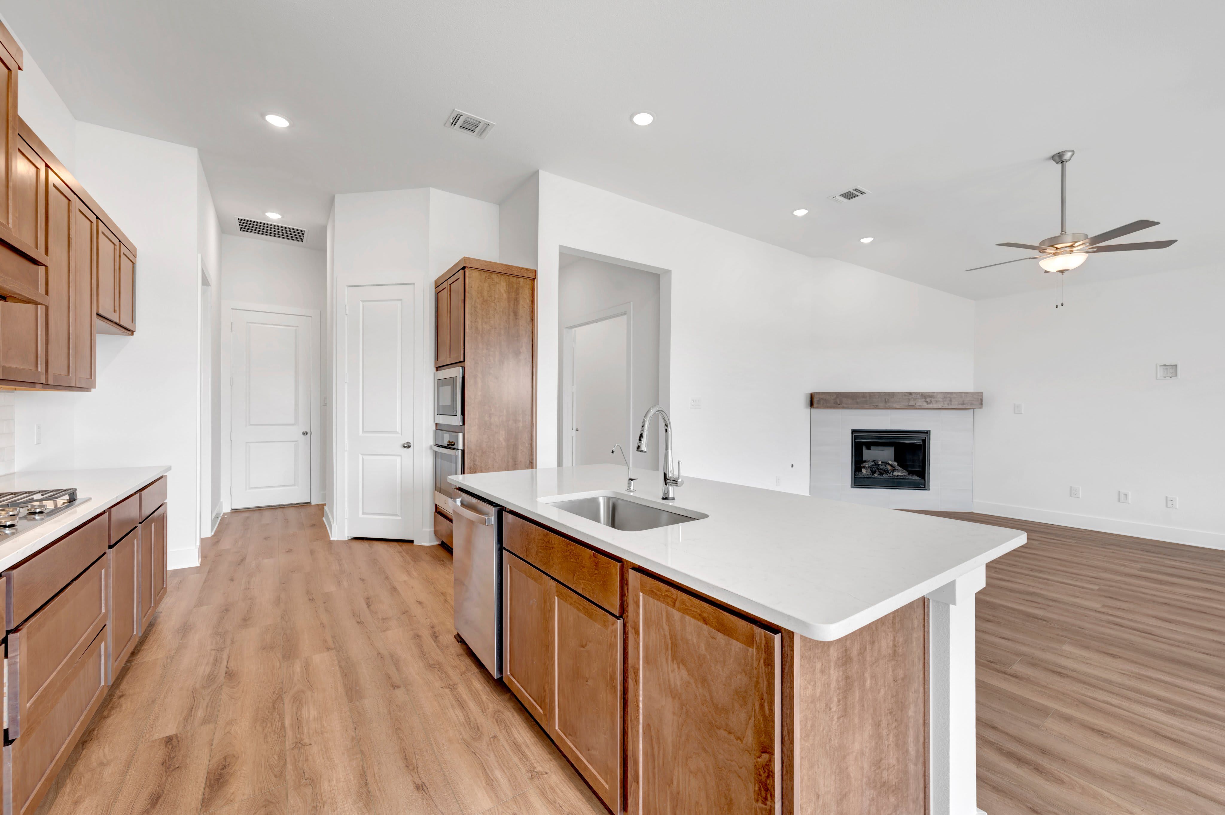 1728 Nesting Robin Lane
