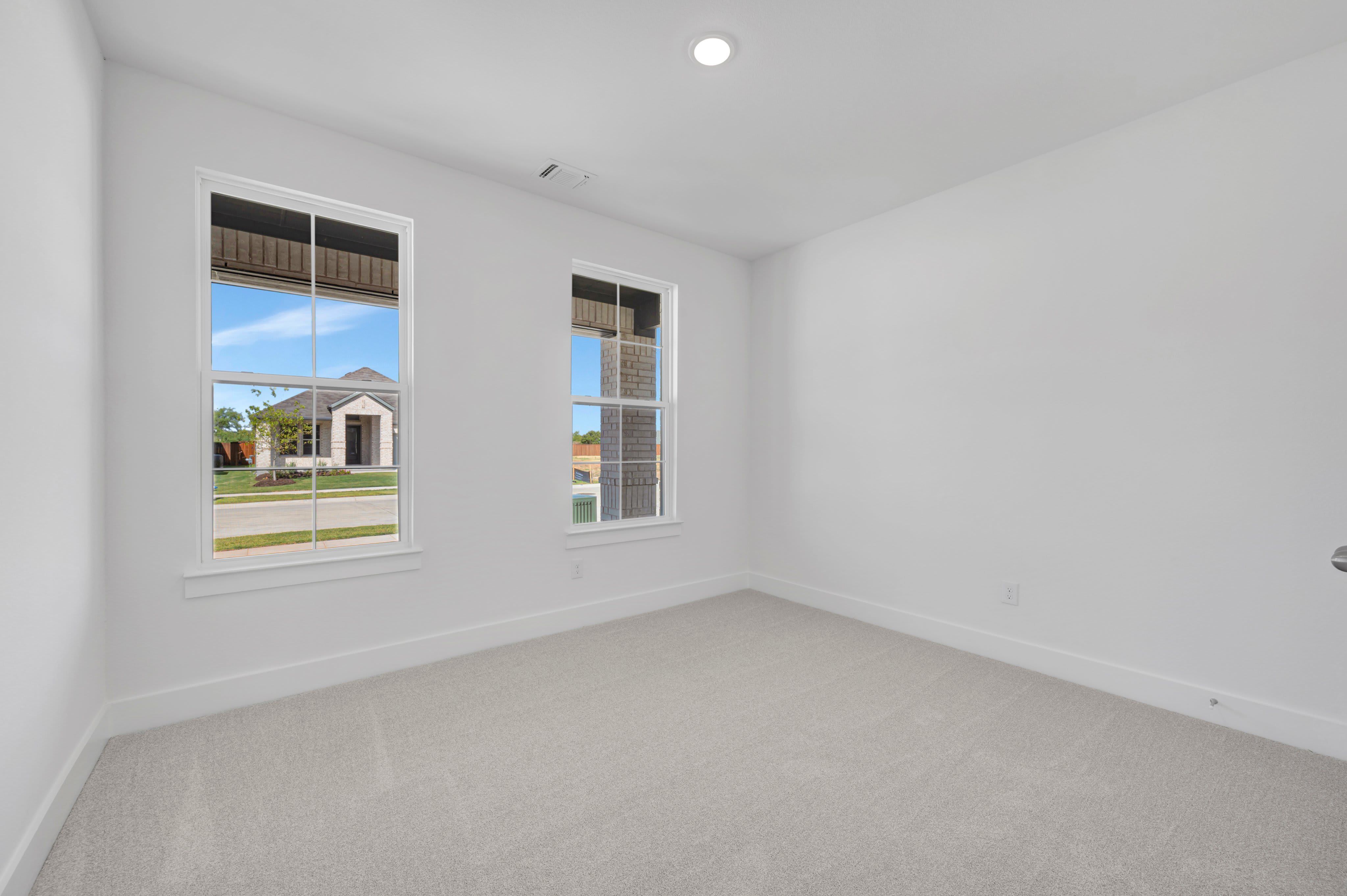 1728 Nesting Robin Lane
