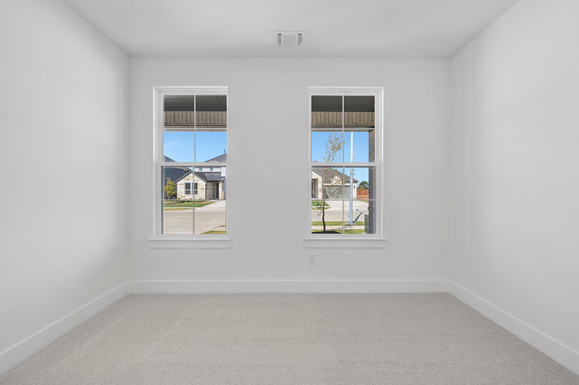 1728 Nesting Robin Lane