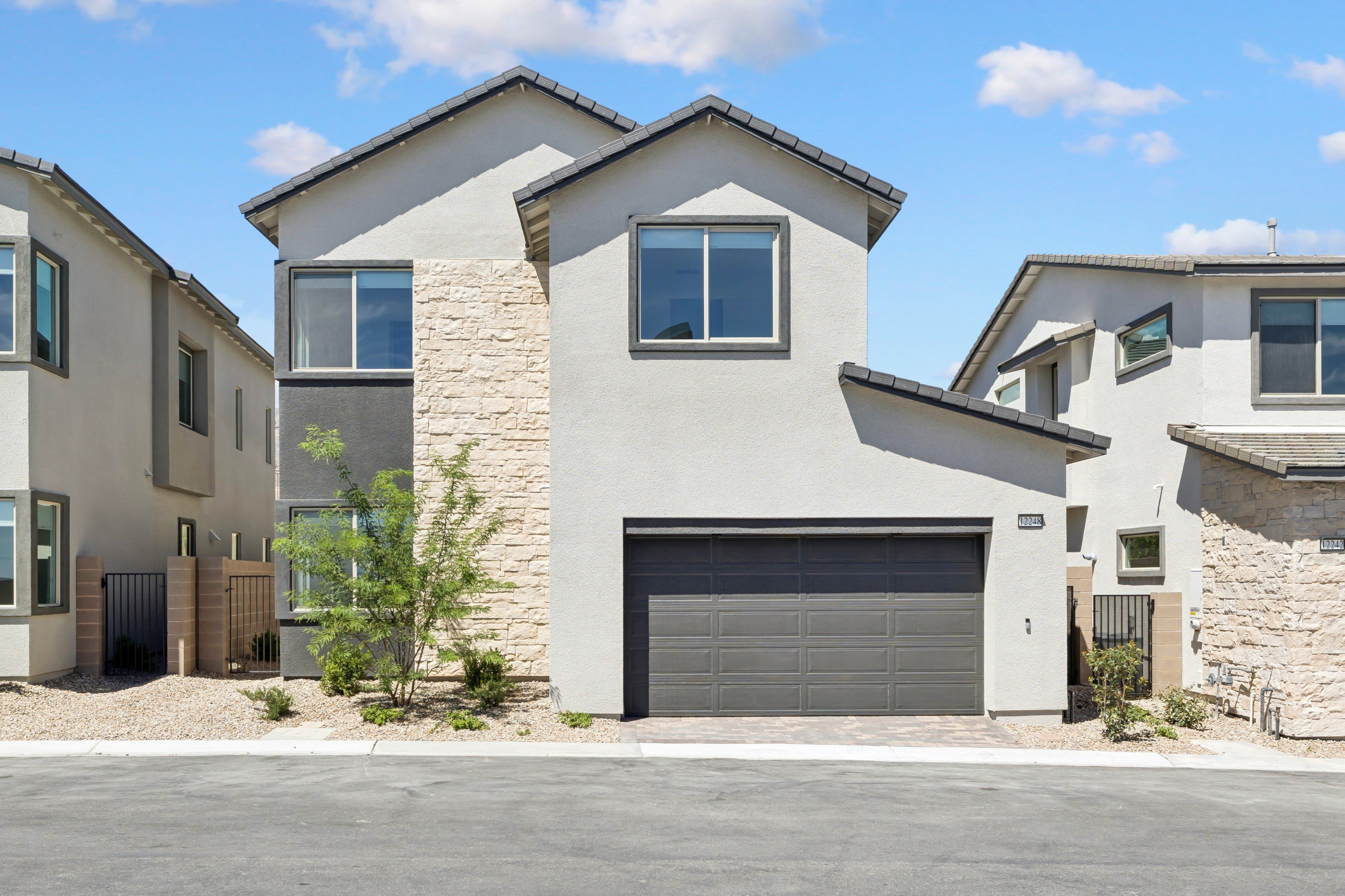 12248 Summer Bloom Lane
