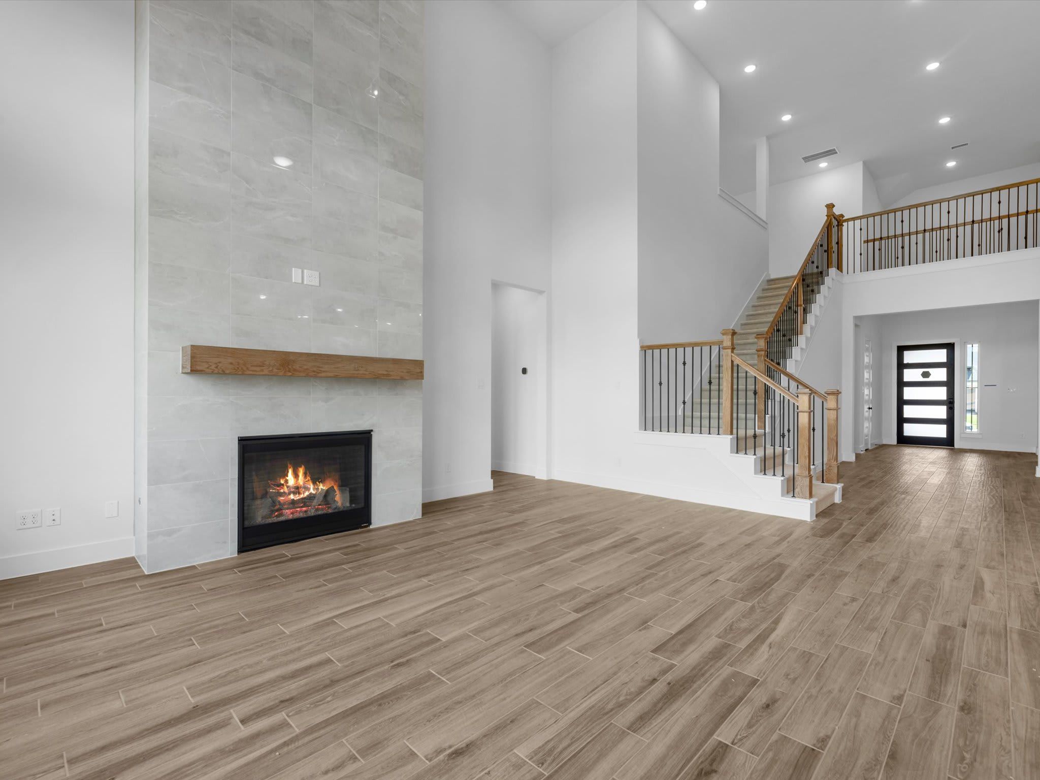 2718 Crown Ridge Drive