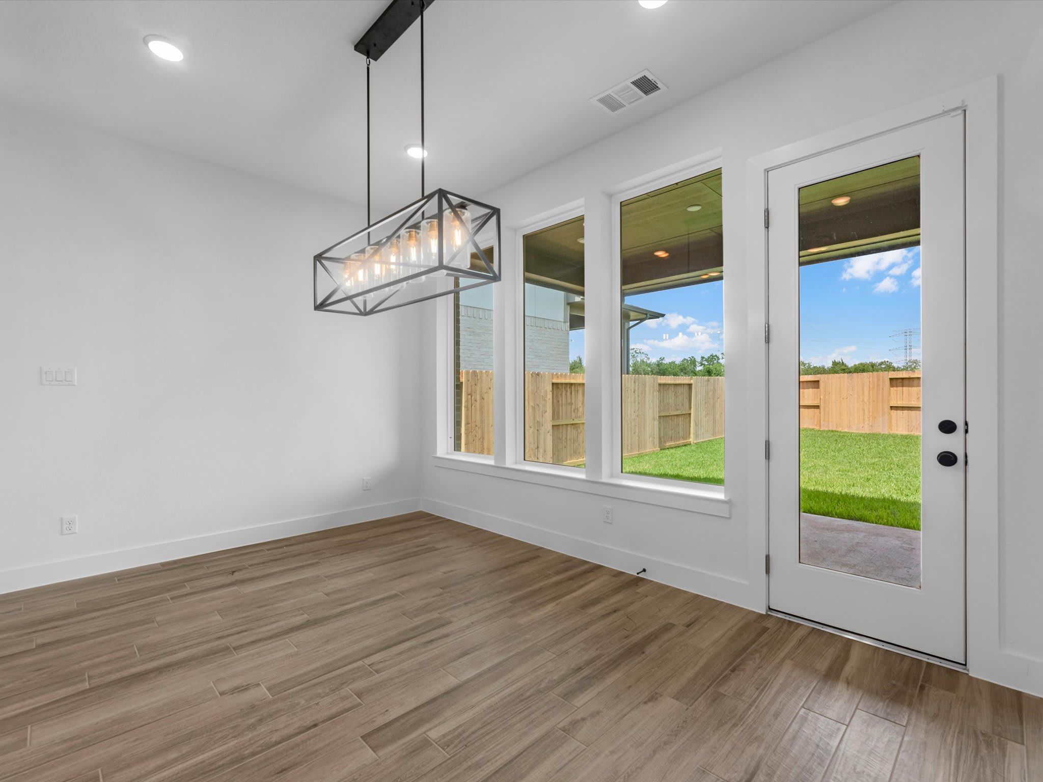 2718 Crown Ridge Drive