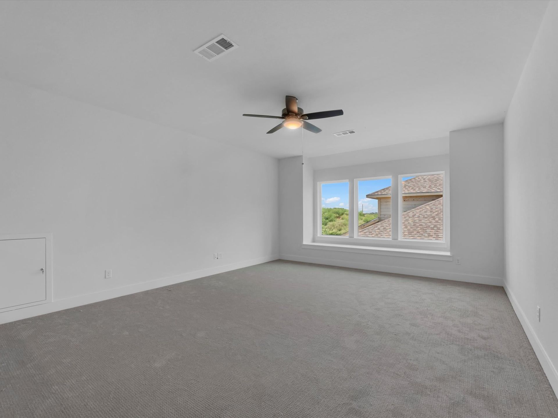 2718 Crown Ridge Drive