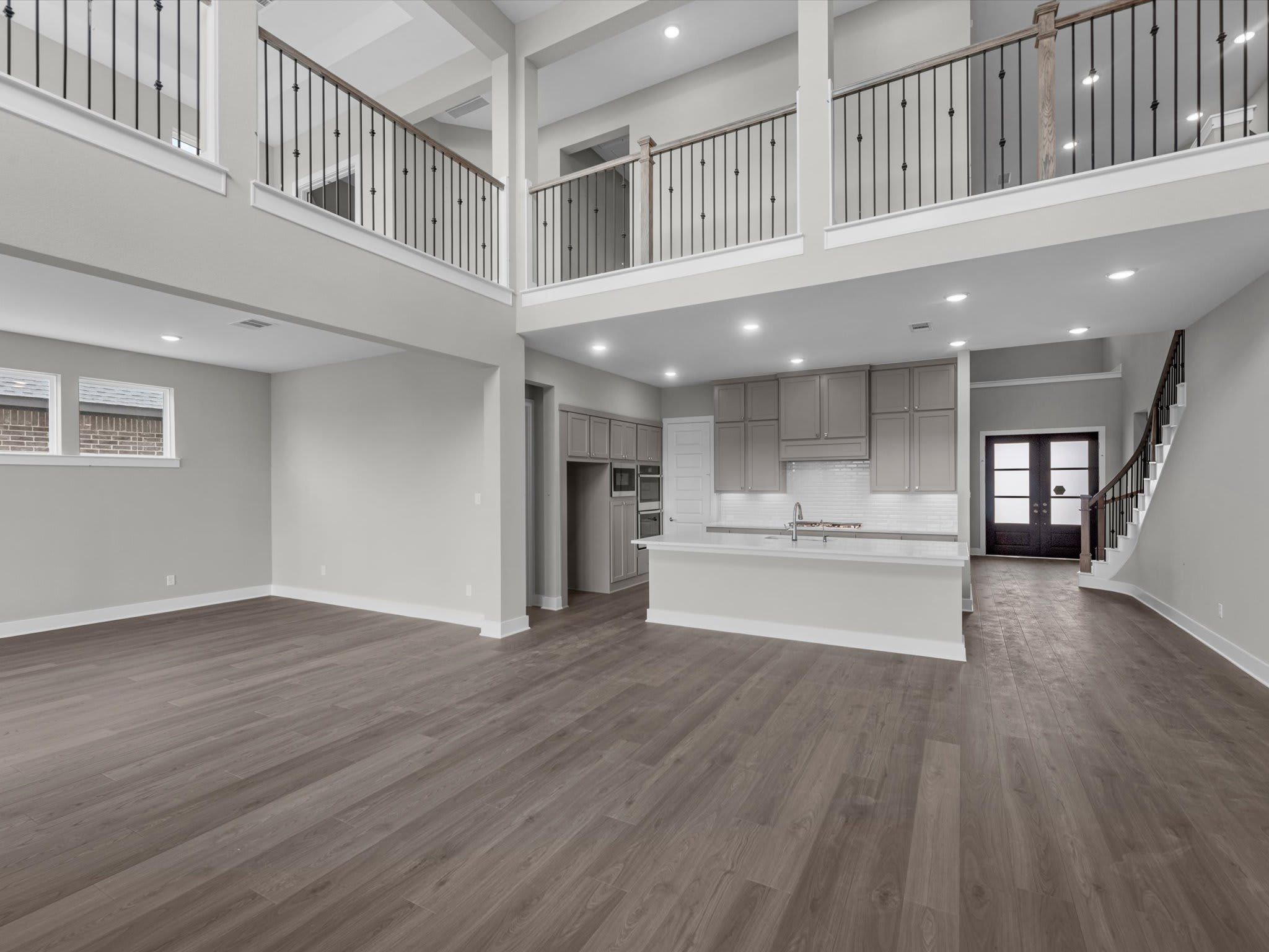 2715 Crown Ridge Drive