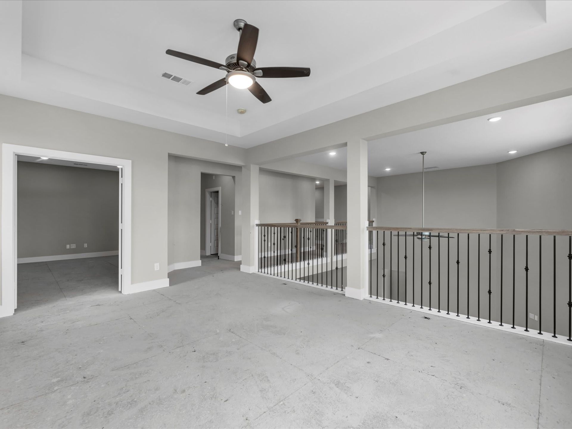 2715 Crown Ridge Drive