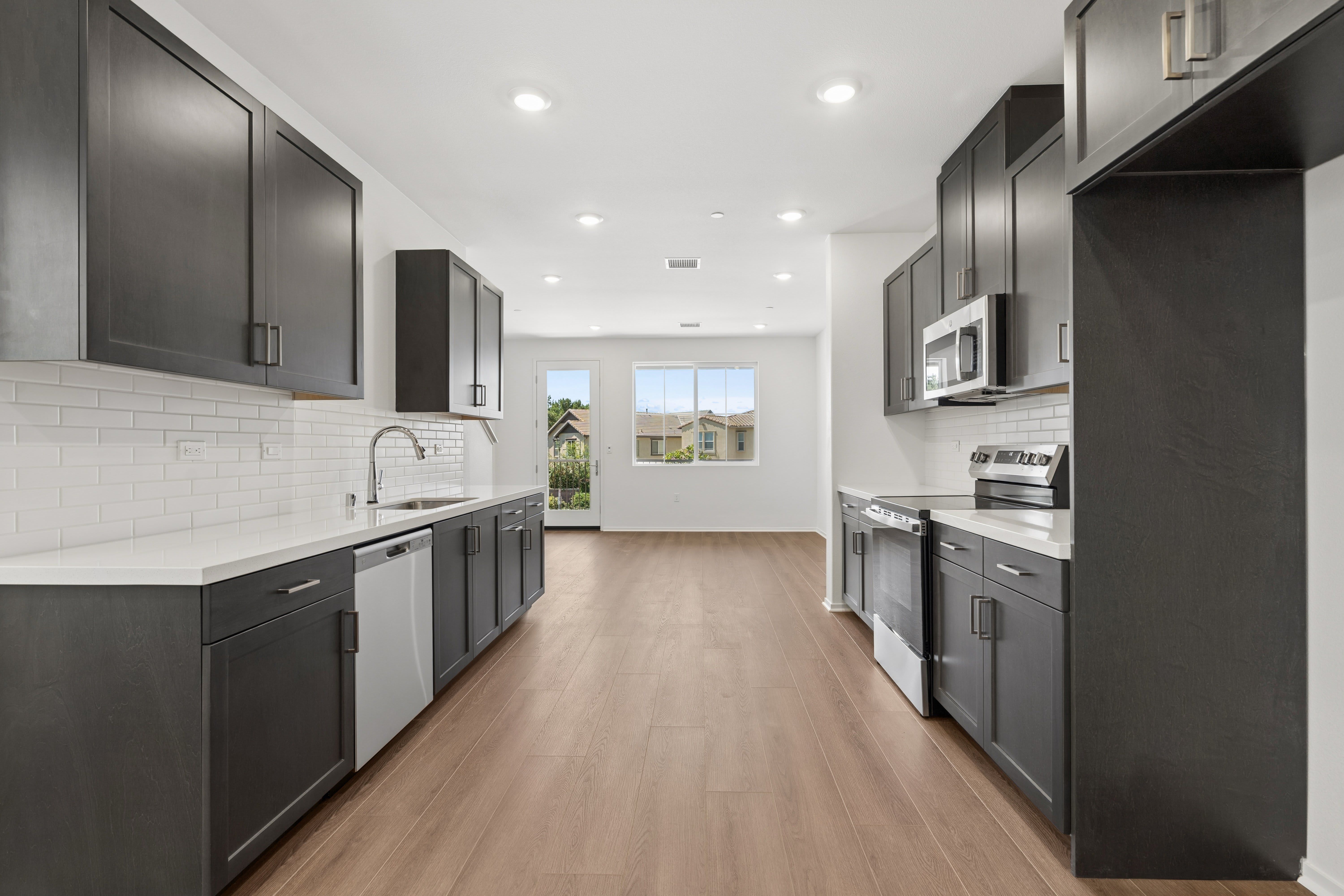 16077 West Preserve Loop | HS 171