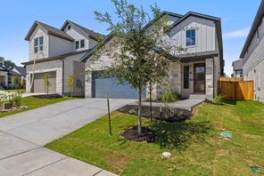 592 Darley Oak Drive (Veranda)
