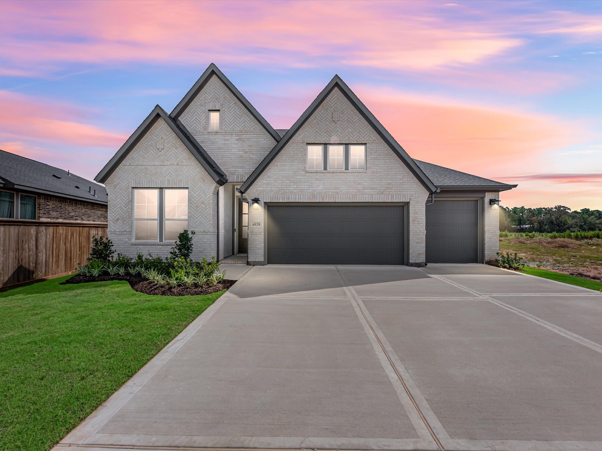 Kinglet - Garden Glen at Clopton Farms: Montgomery, Texas - Tri Pointe Homes