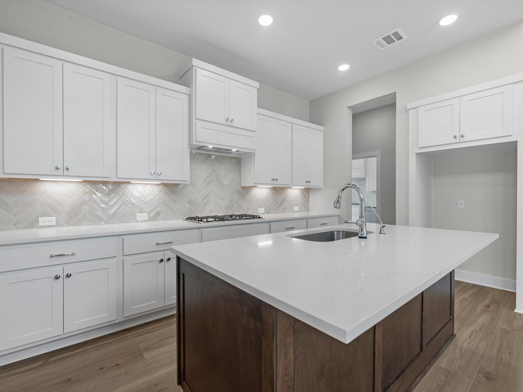 6921 Nubuck Drive