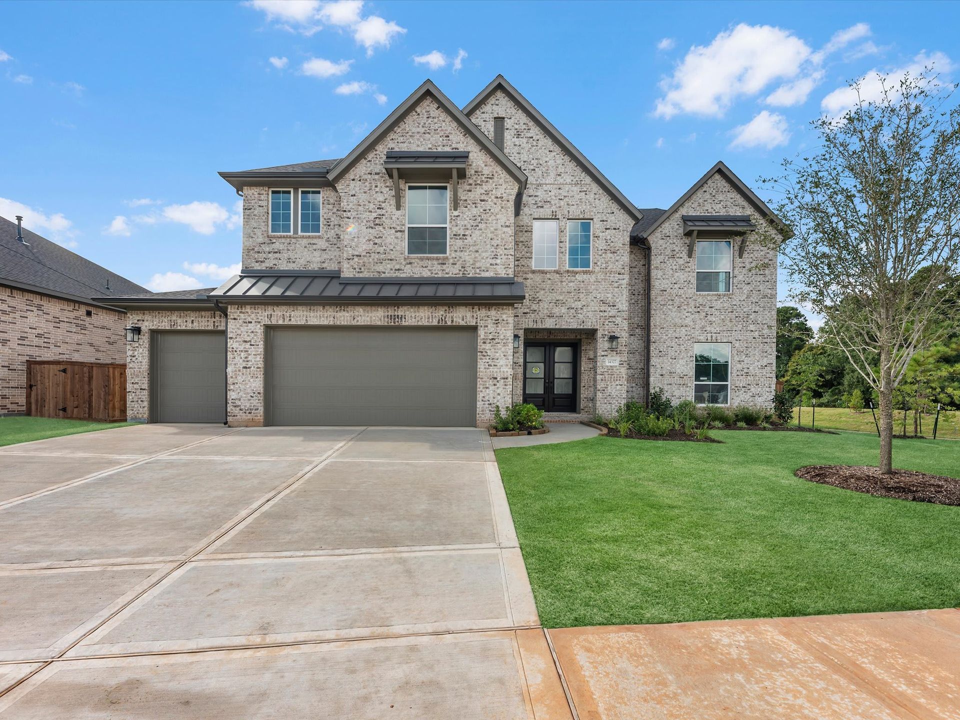 14327 Moonlit Creek Court