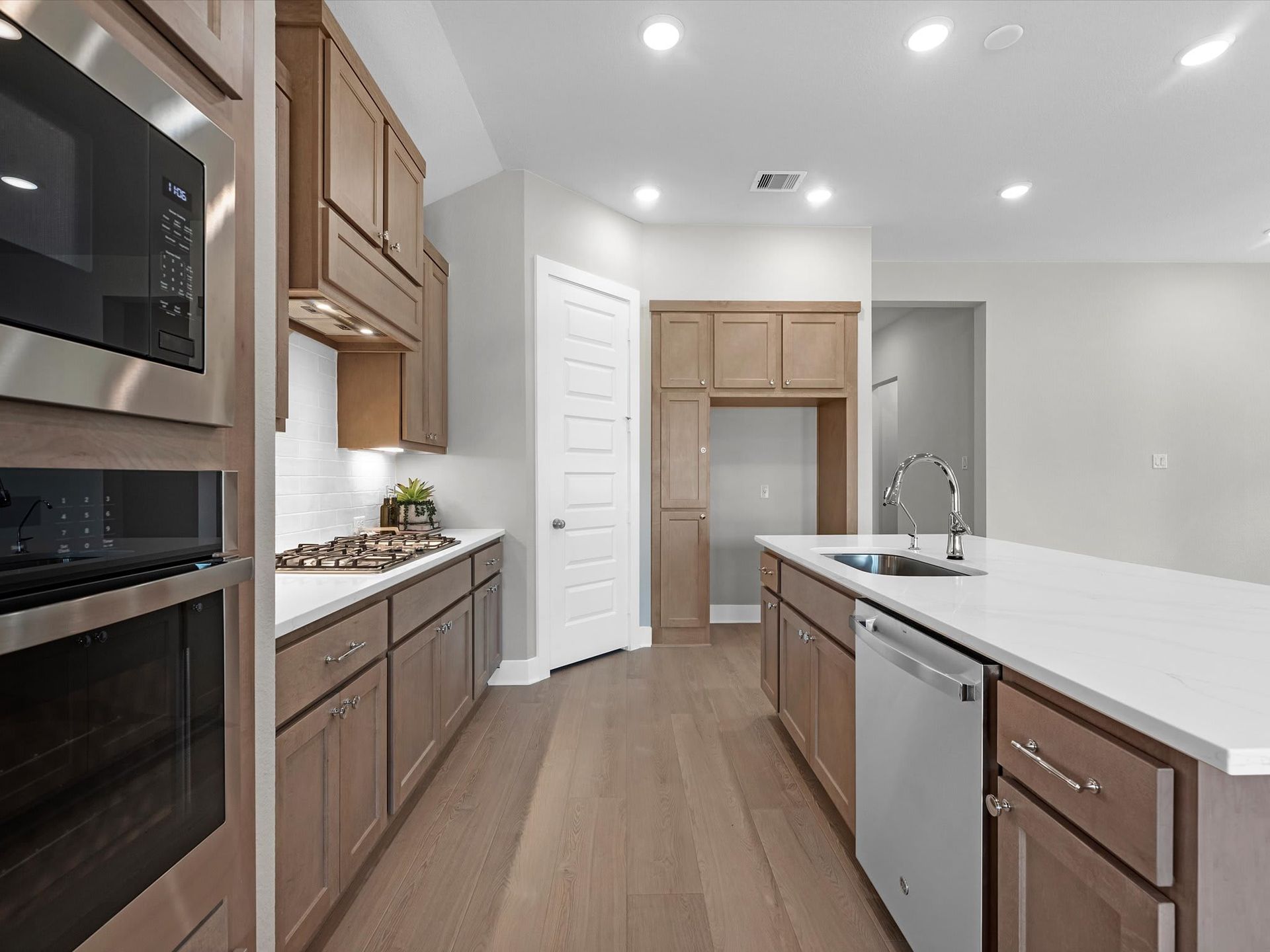 22415 Topaz Harbor Lane