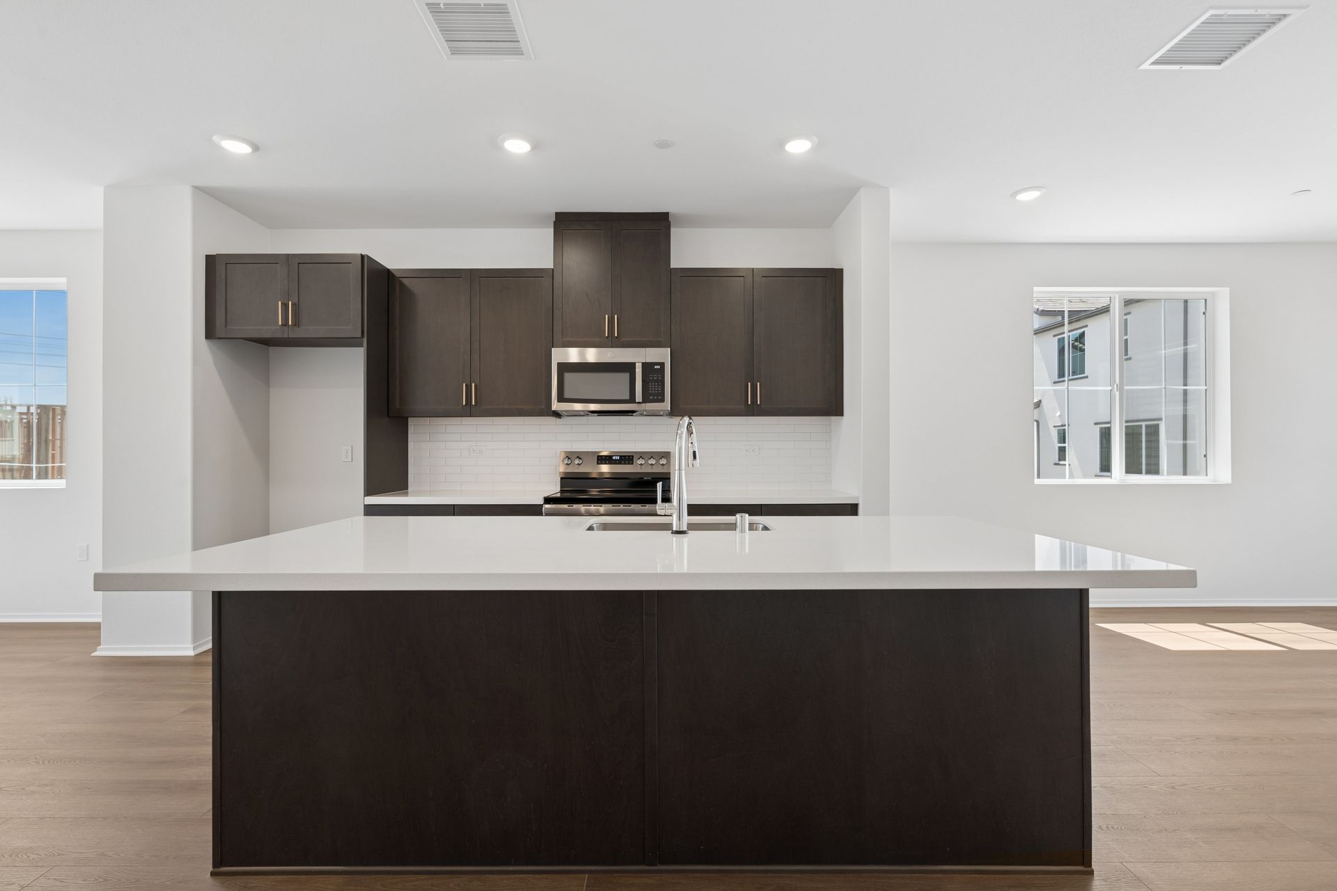 16064 York Drive | HS 181