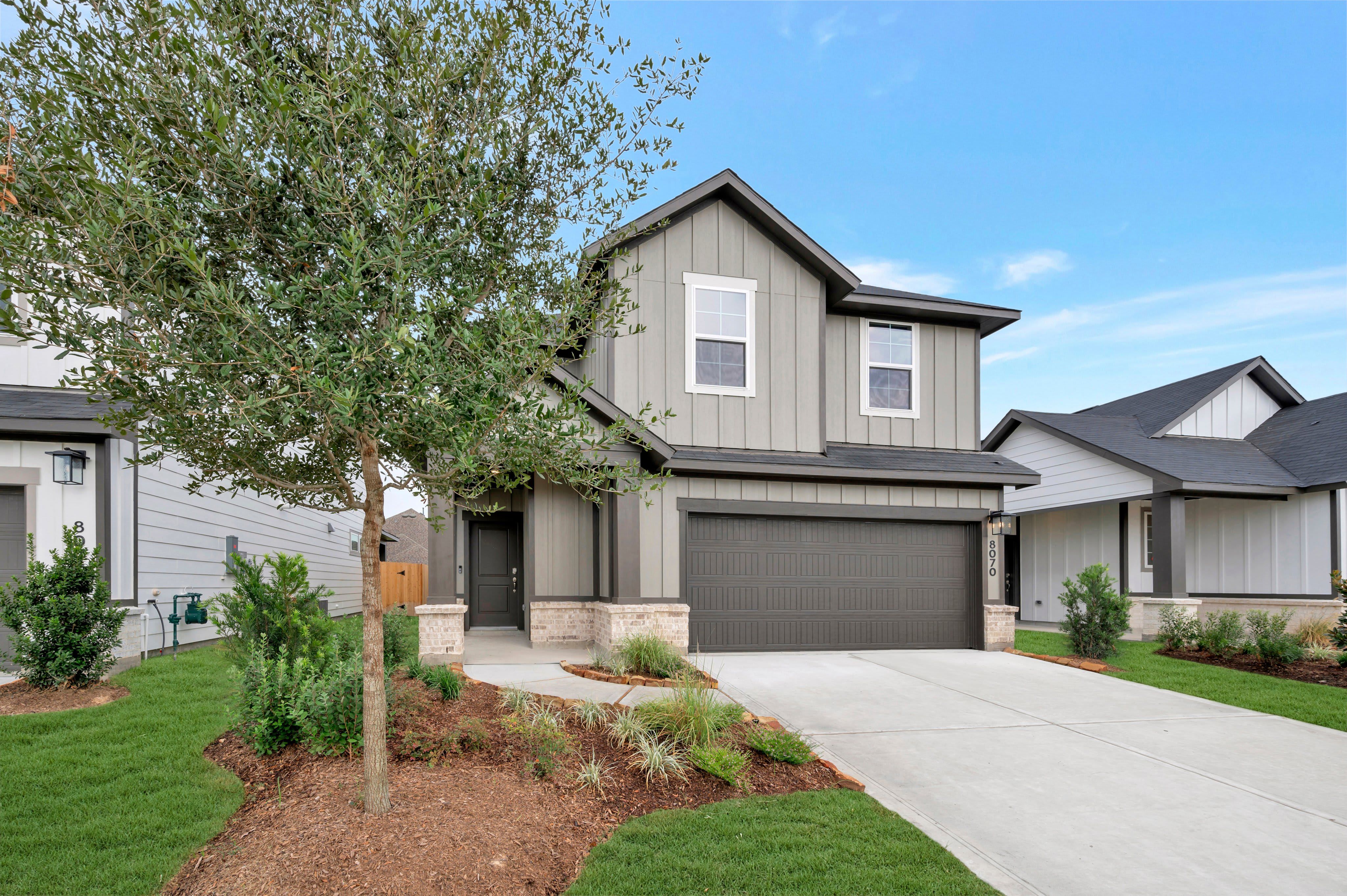 8070 Magnolia Prairie Lane