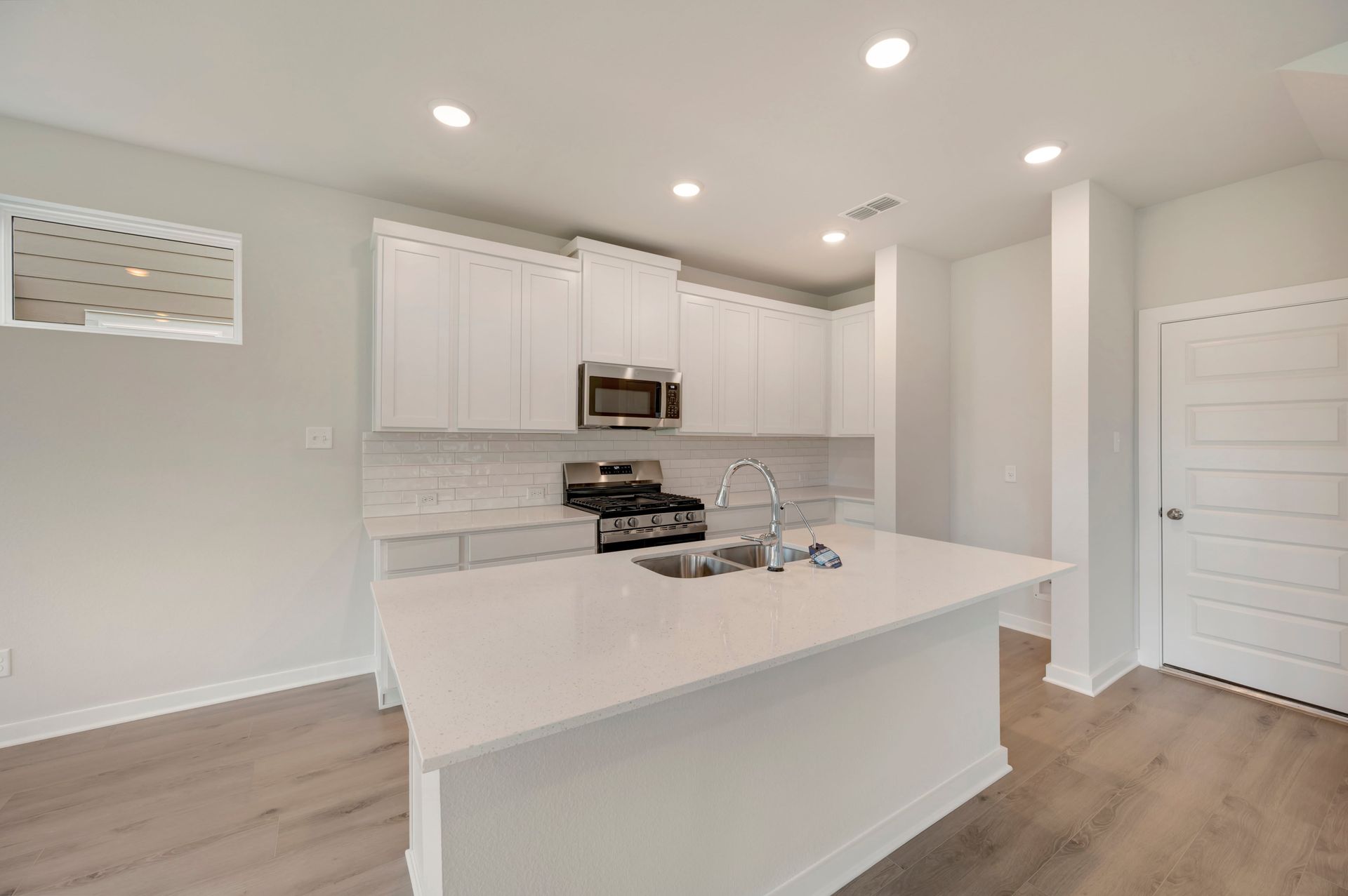 8074 Magnolia Prairie Lane