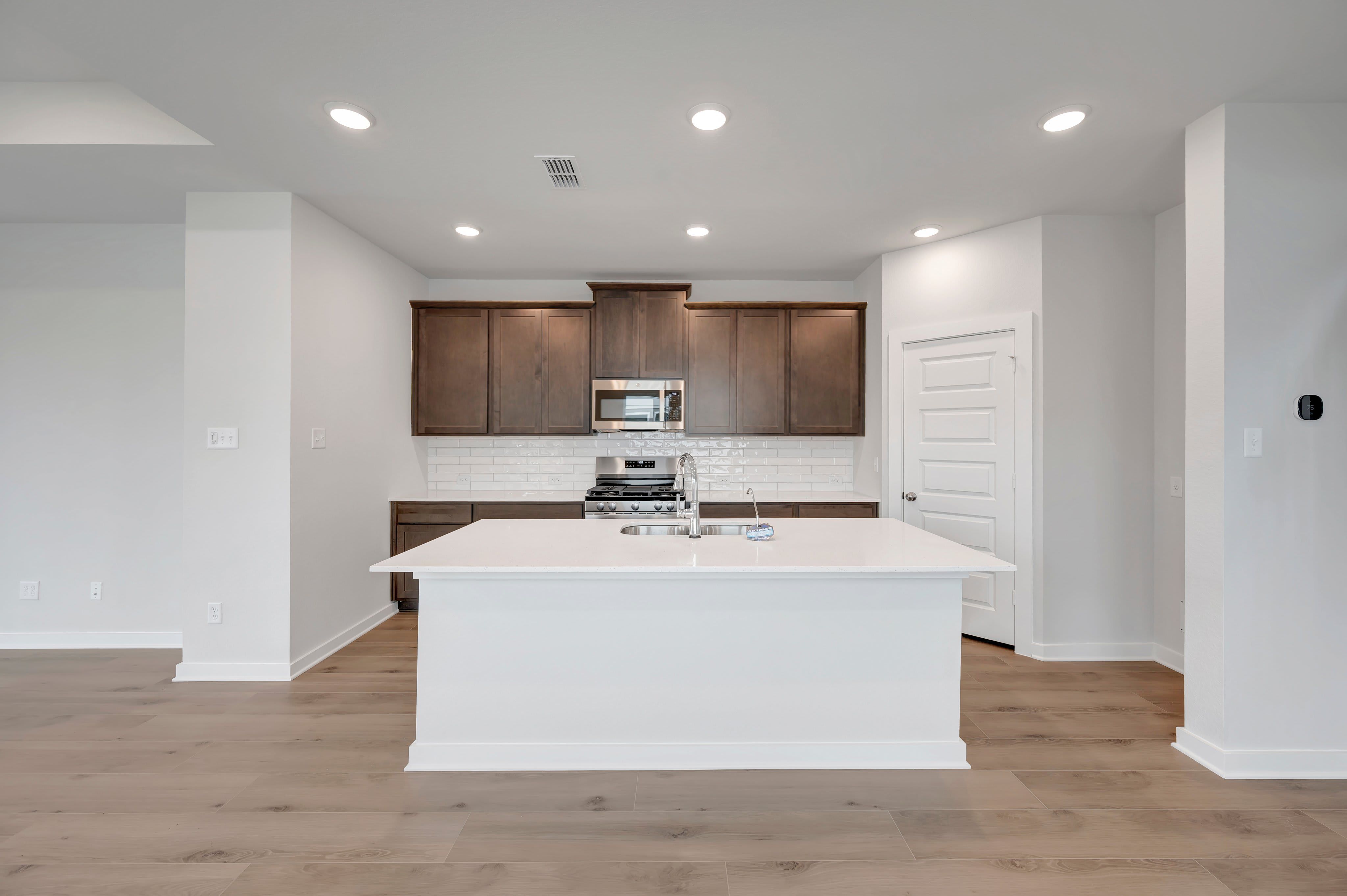 8070 Magnolia Prairie Lane