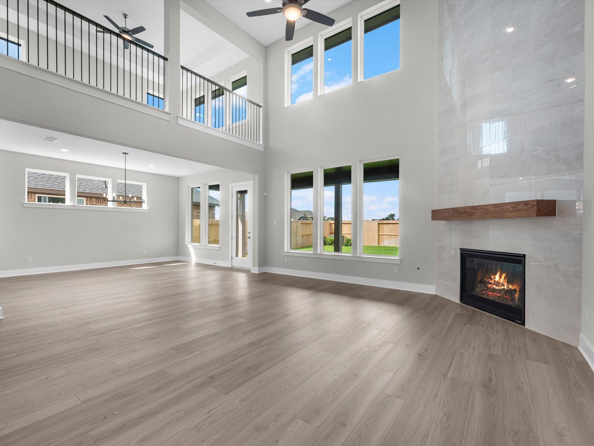 2723 Crown Ridge Drive