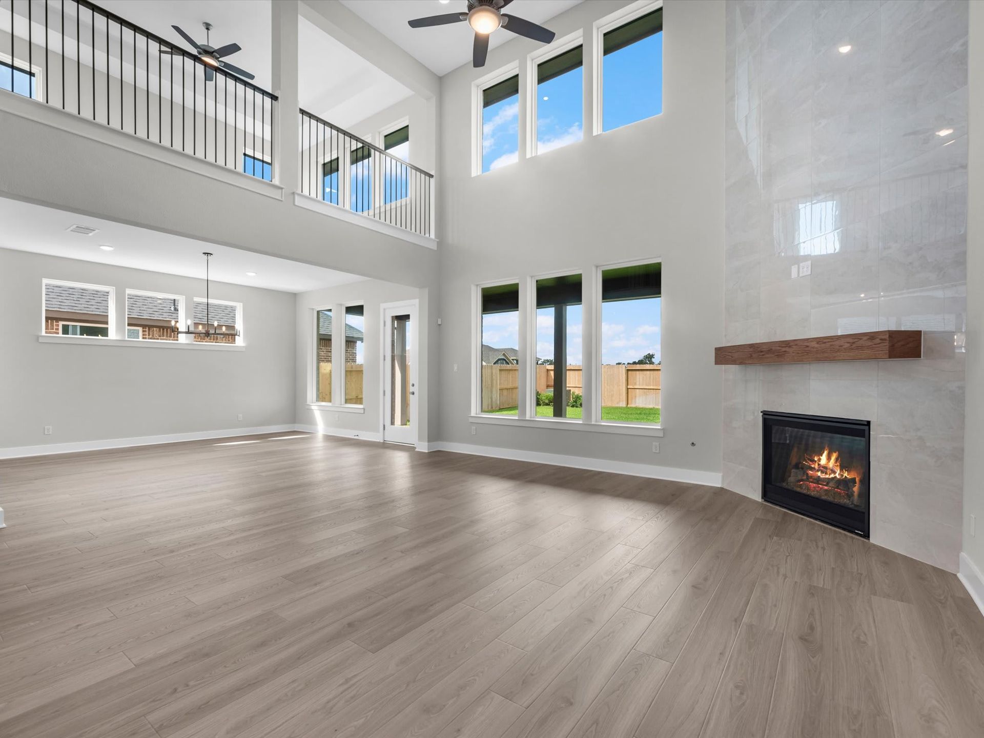 2723 Crown Ridge Drive
