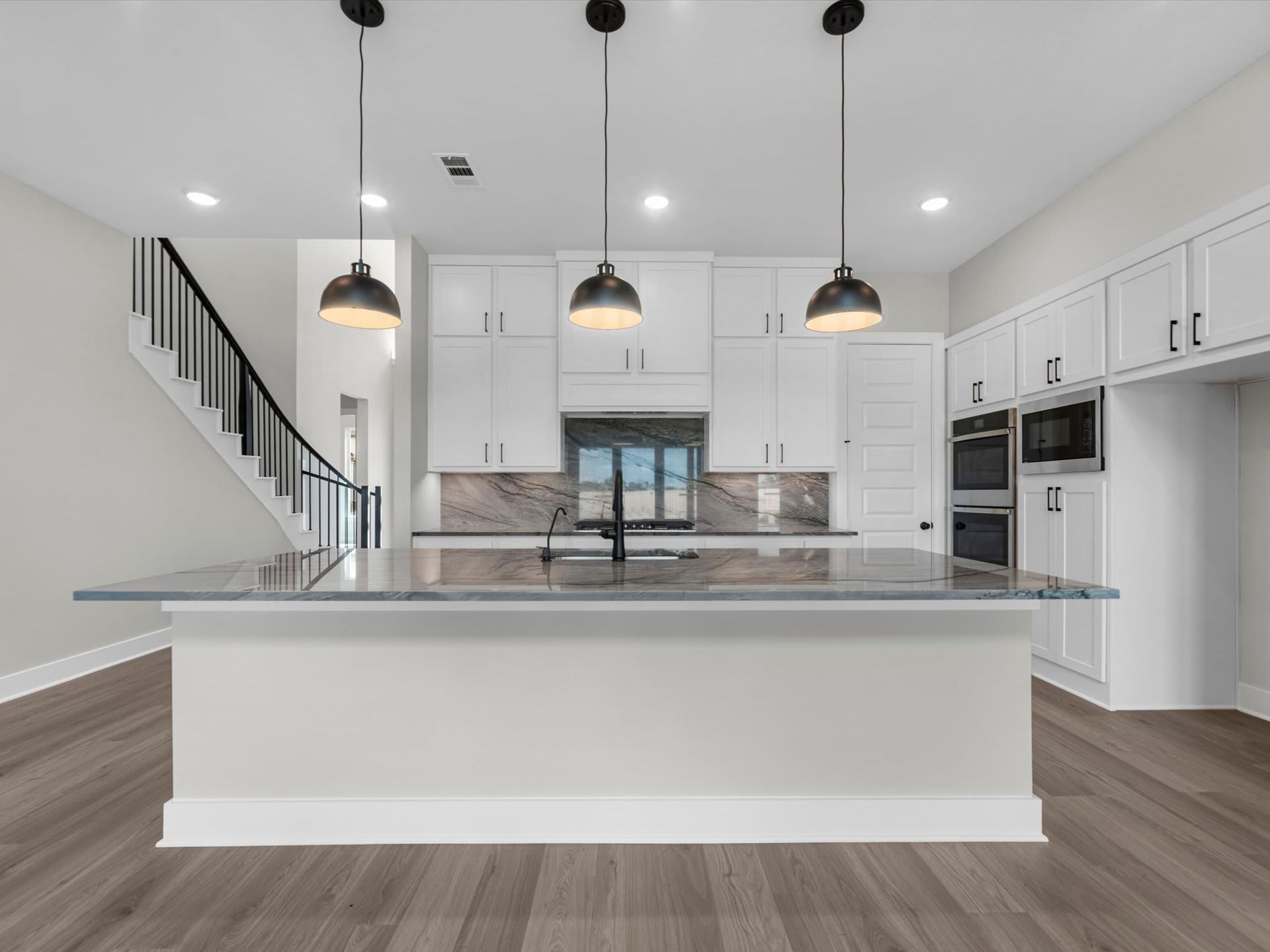 2723 Crown Ridge Drive