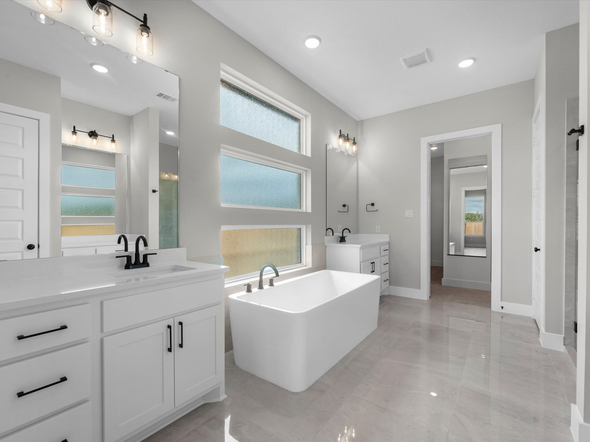 2723 Crown Ridge Drive