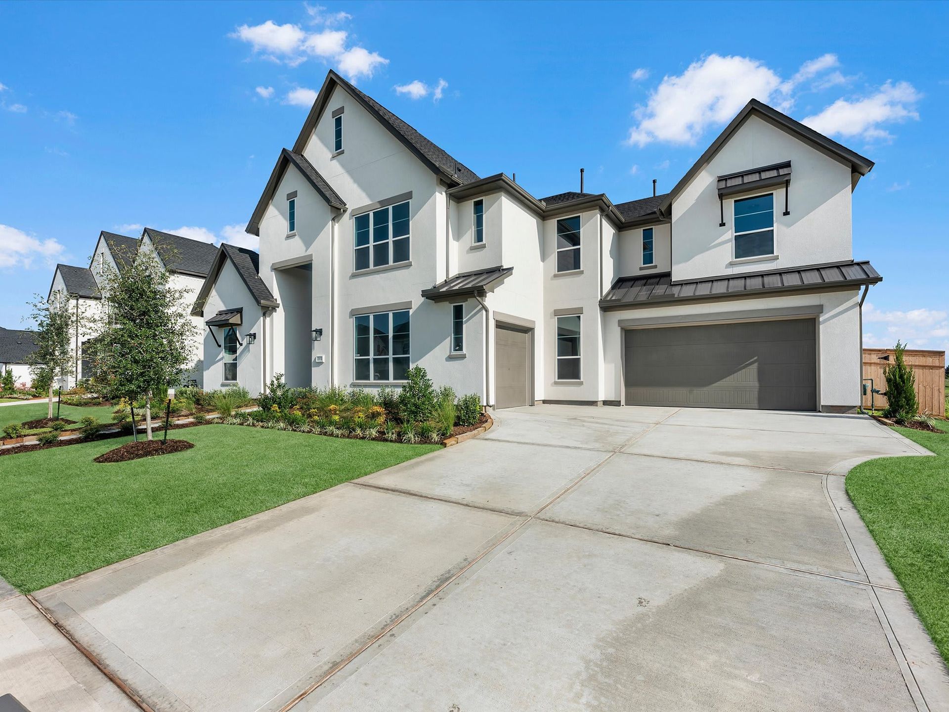 11931 Golden Cove