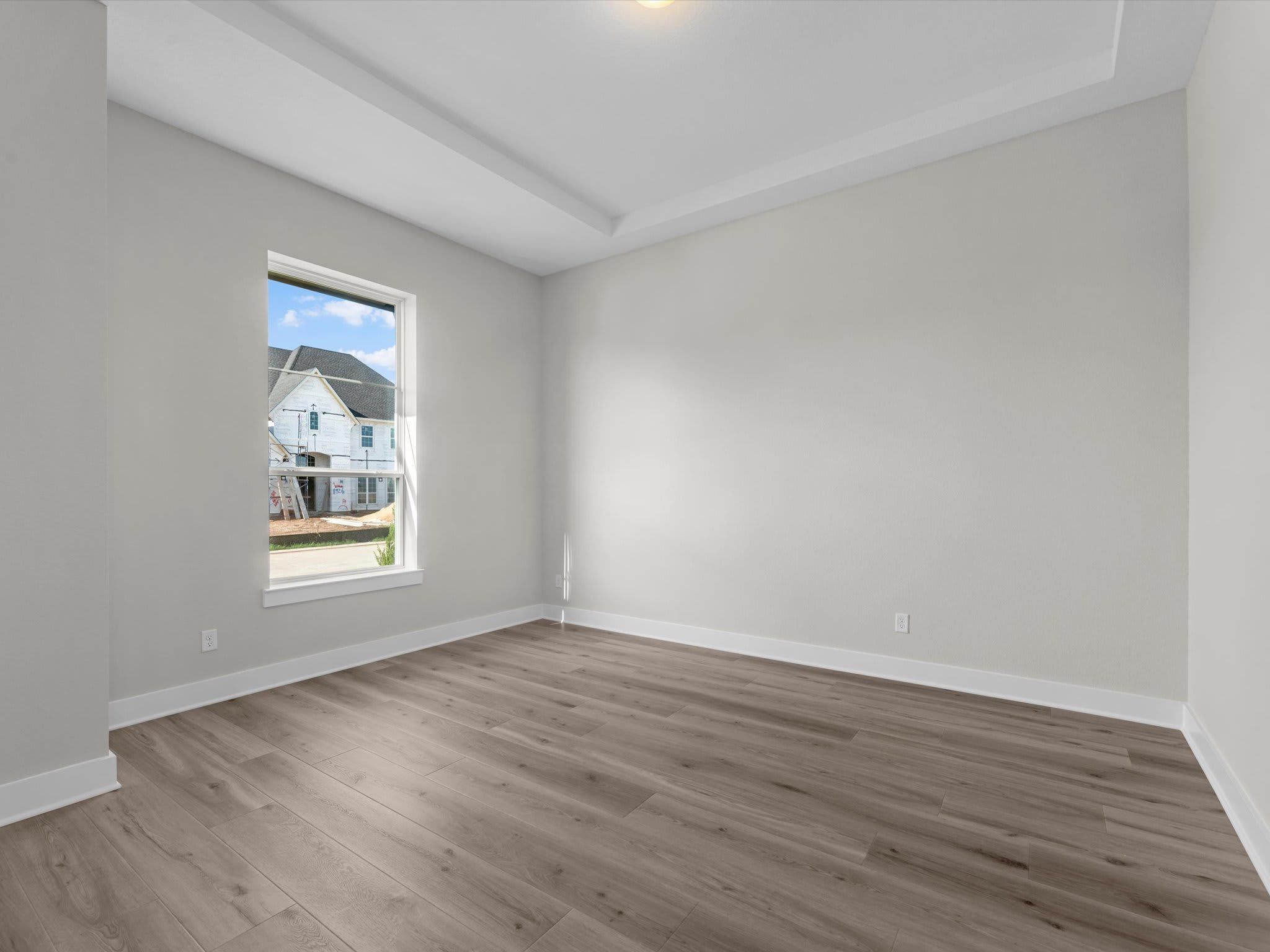 11931 Golden Cove