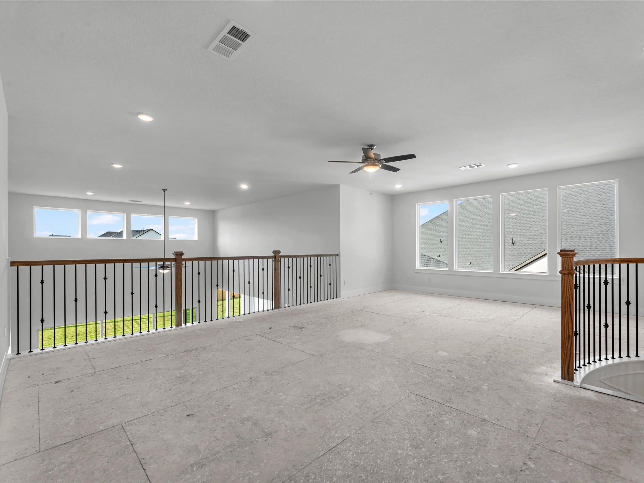 11938 Golden Cove