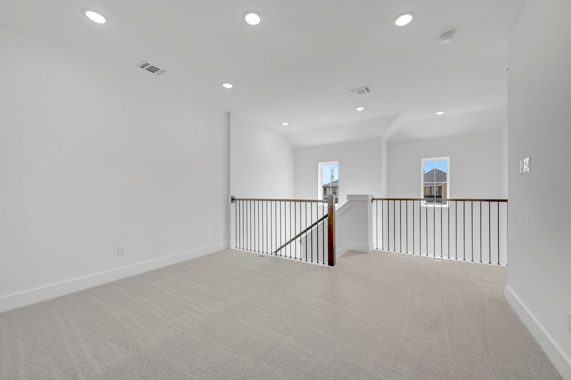 1513 Laurel Lane
