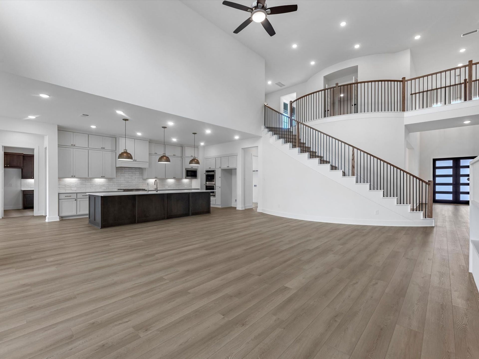 2114 Breezy Brook Court