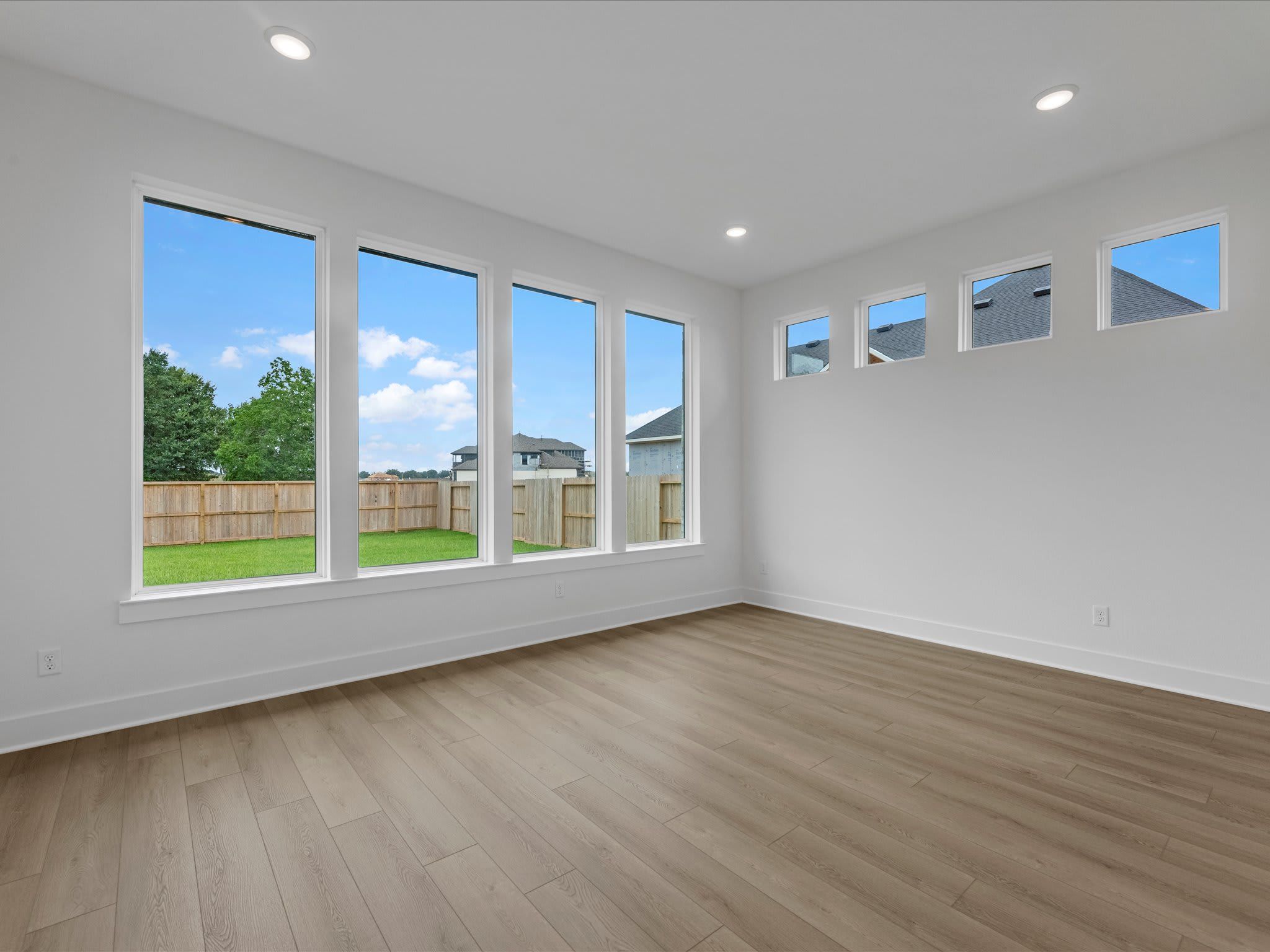 2114 Breezy Brook Court