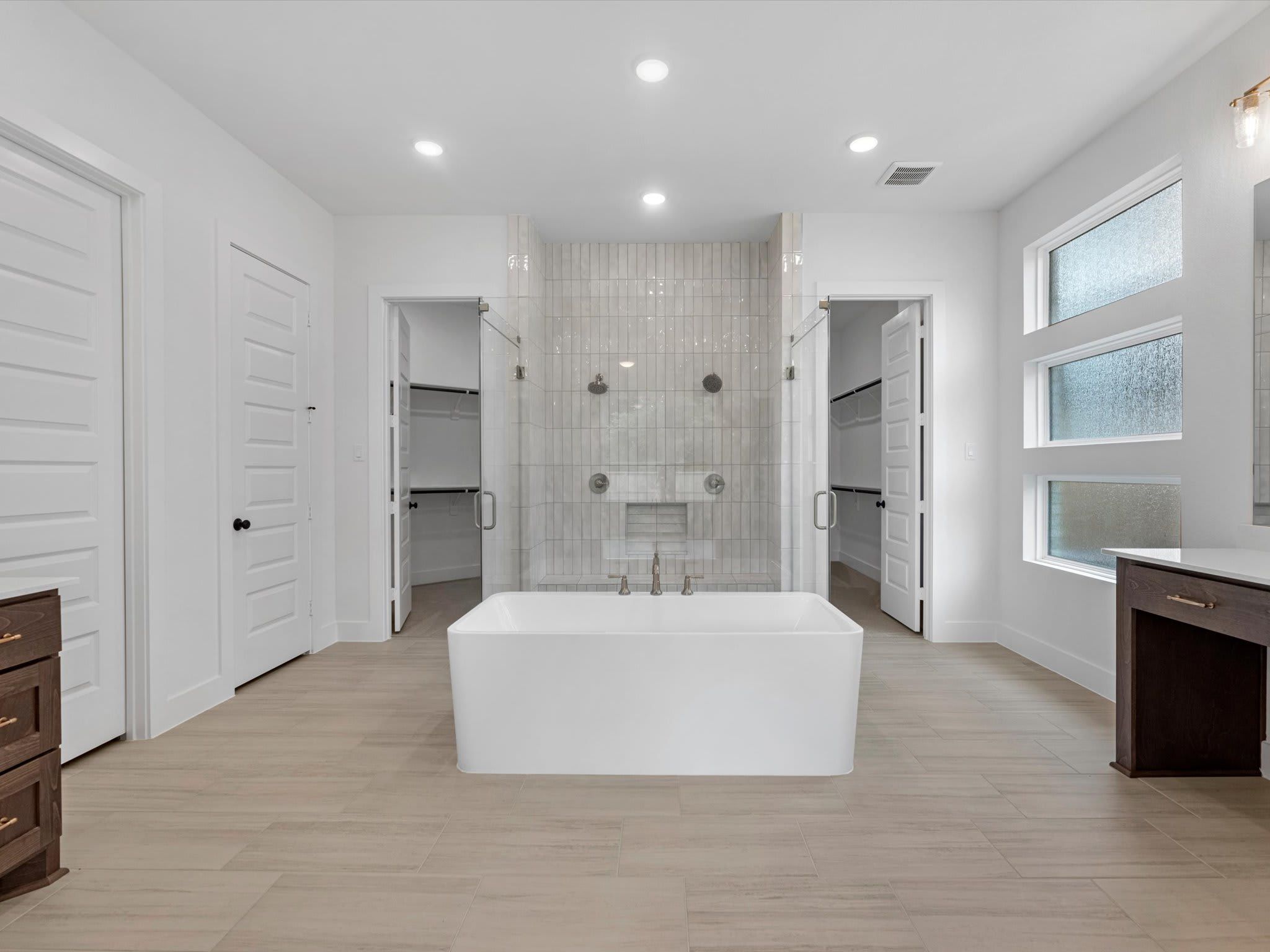 2114 Breezy Brook Court