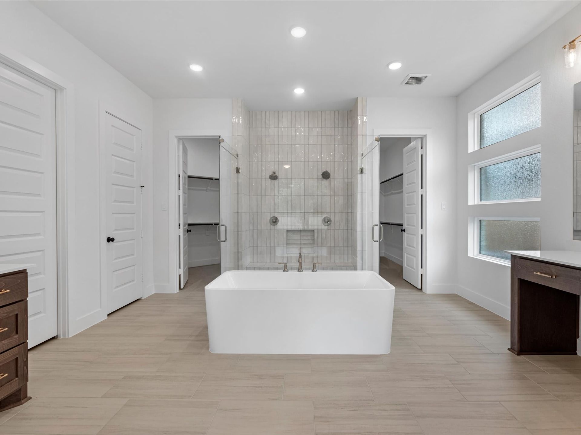 2114 Breezy Brook Court