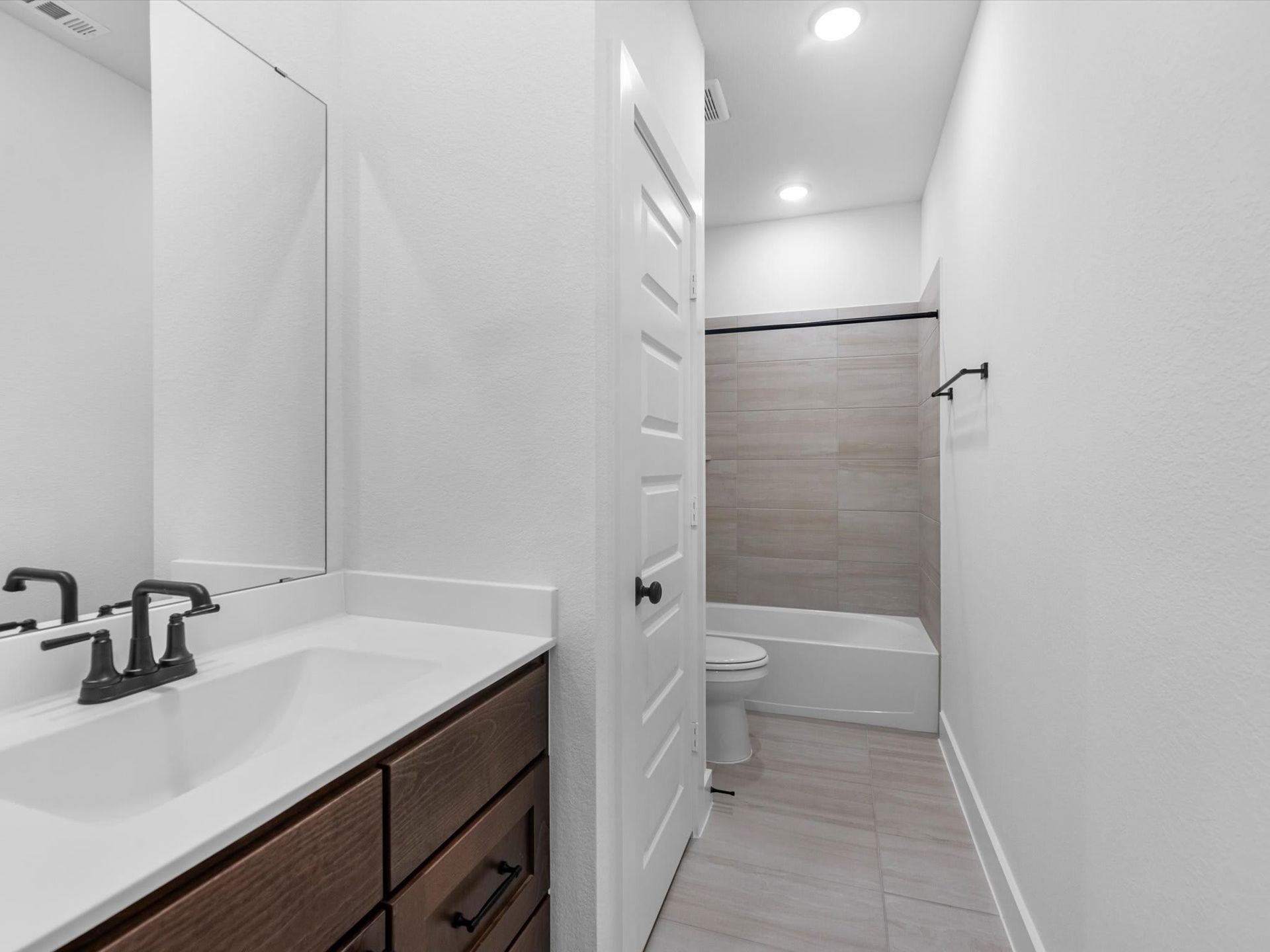 2114 Breezy Brook Court