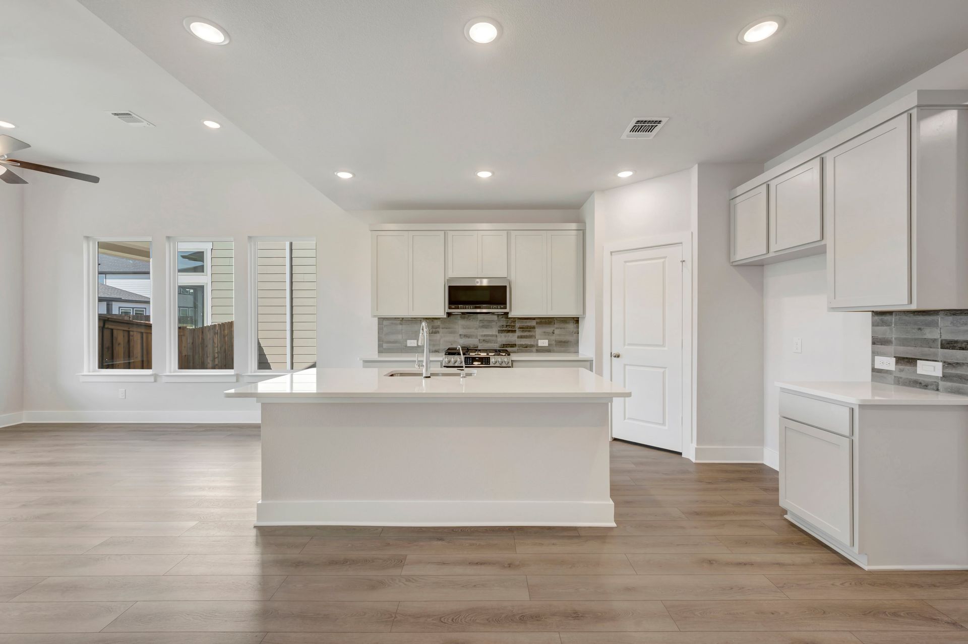 7405 Autumn Hill Drive
