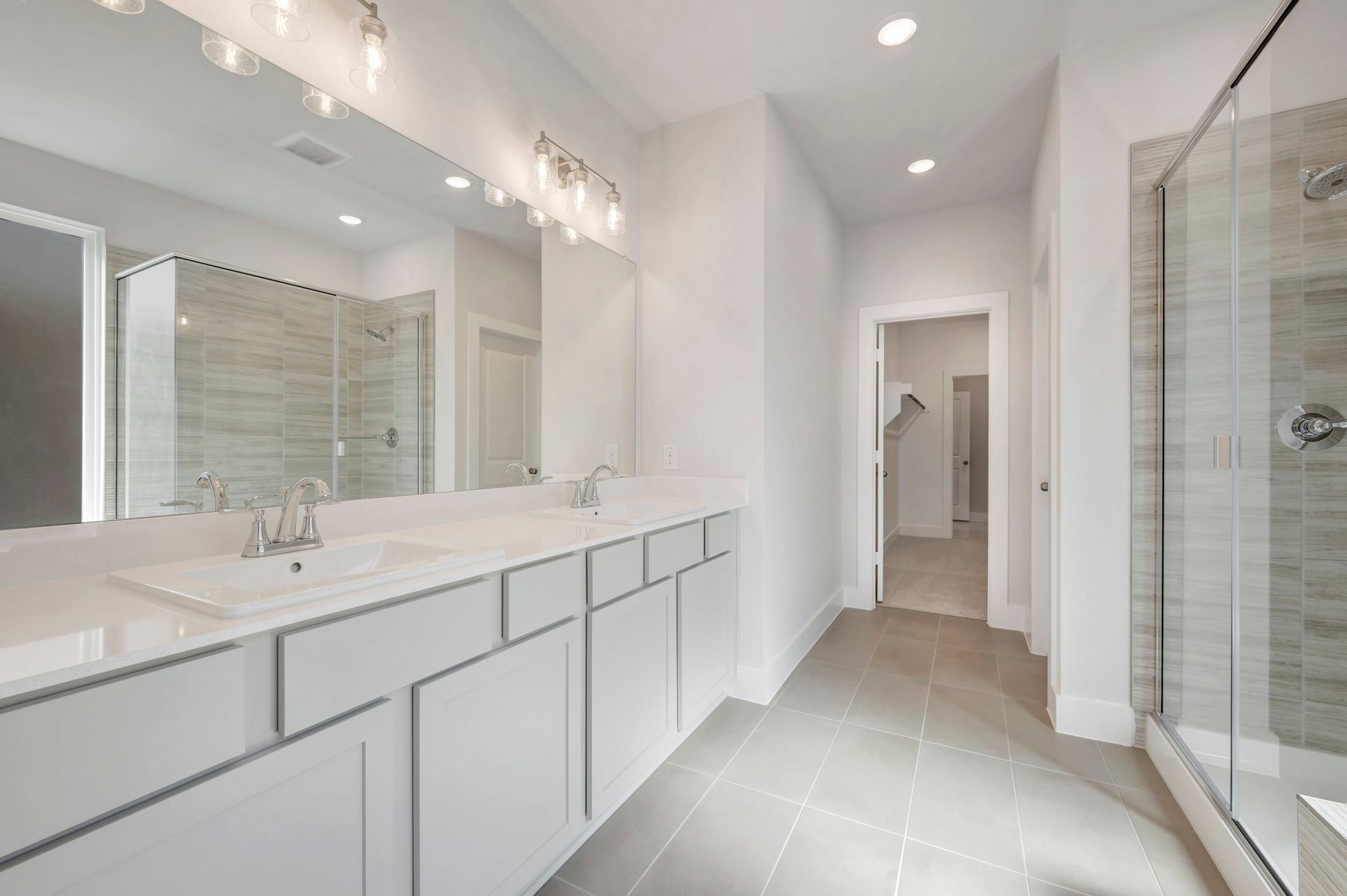 7405 Autumn Hill Drive