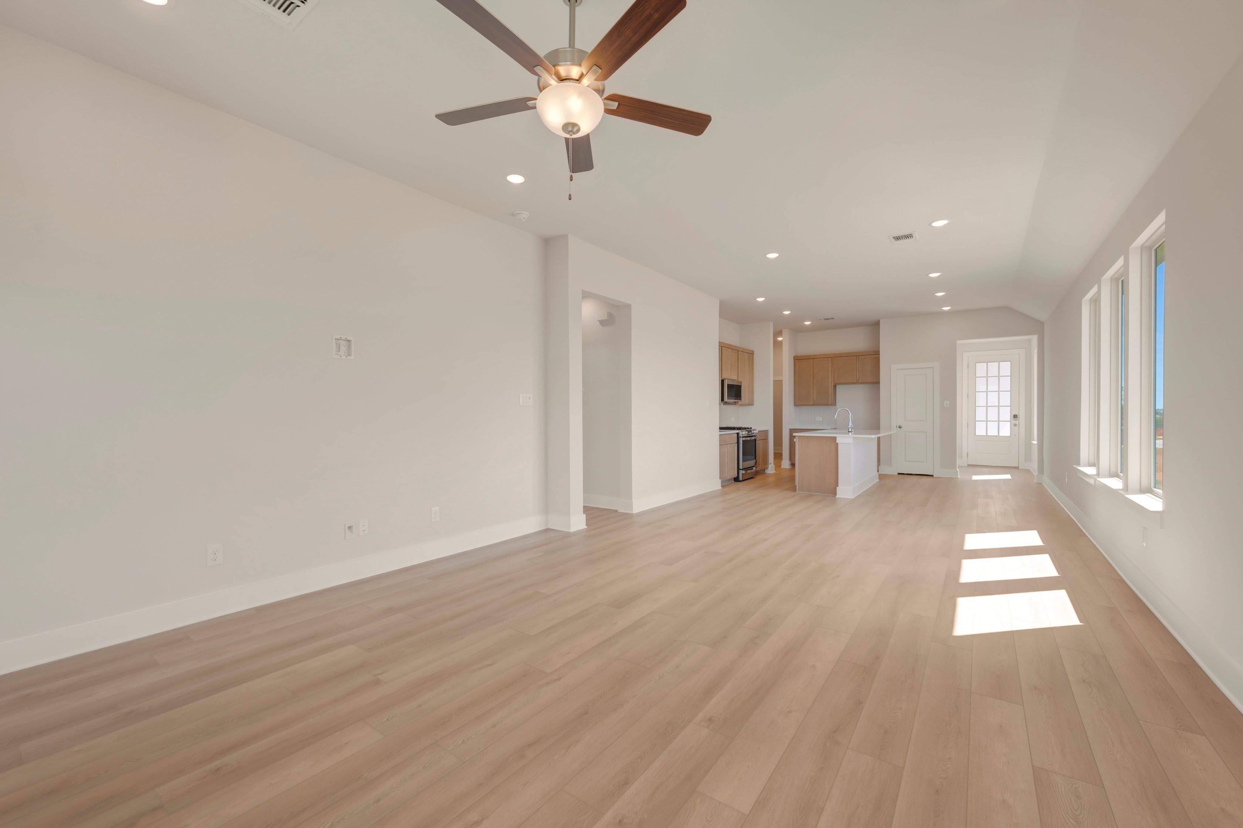 7428 Summer Sunset Drive