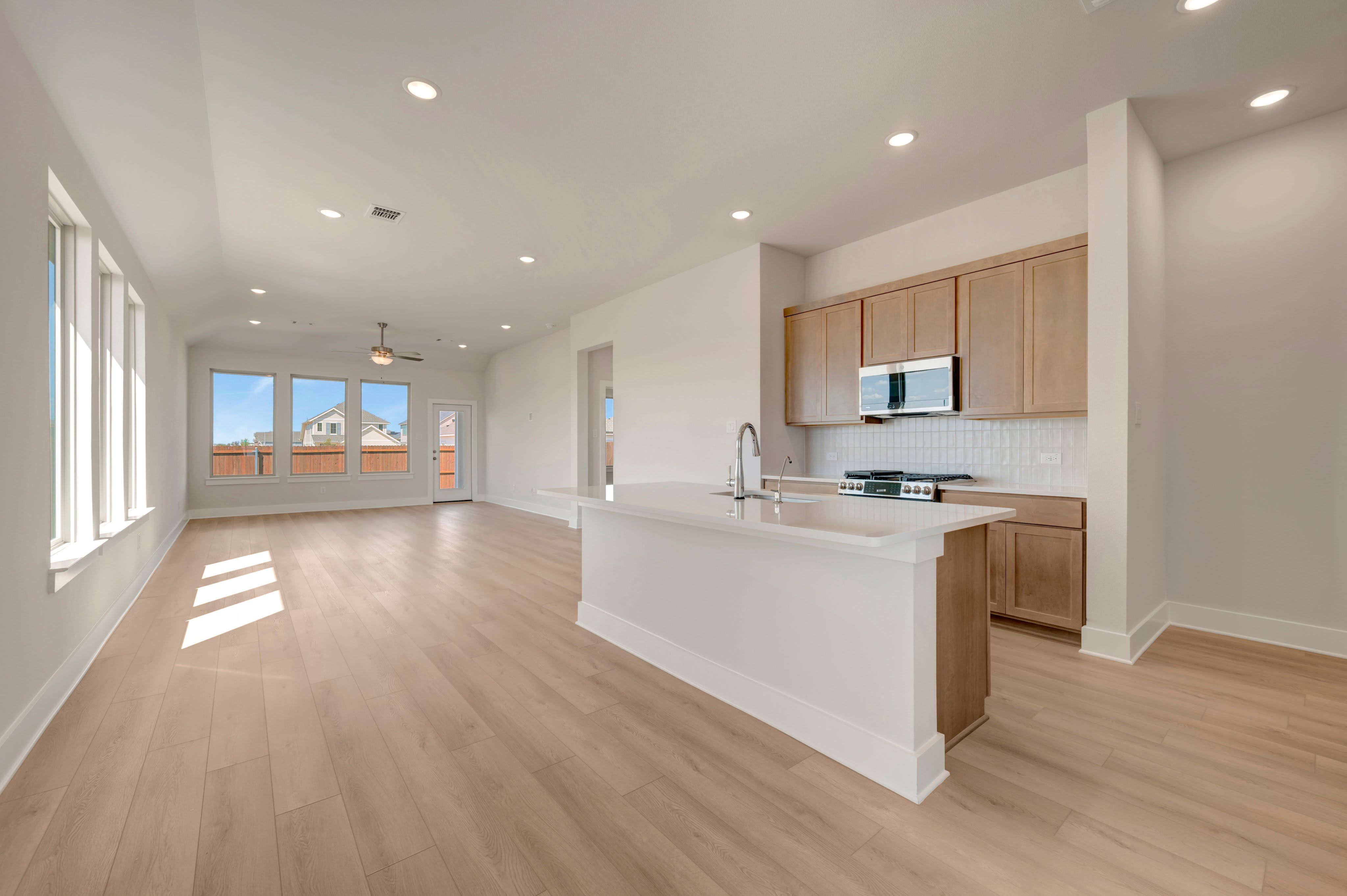 7428 Summer Sunset Drive